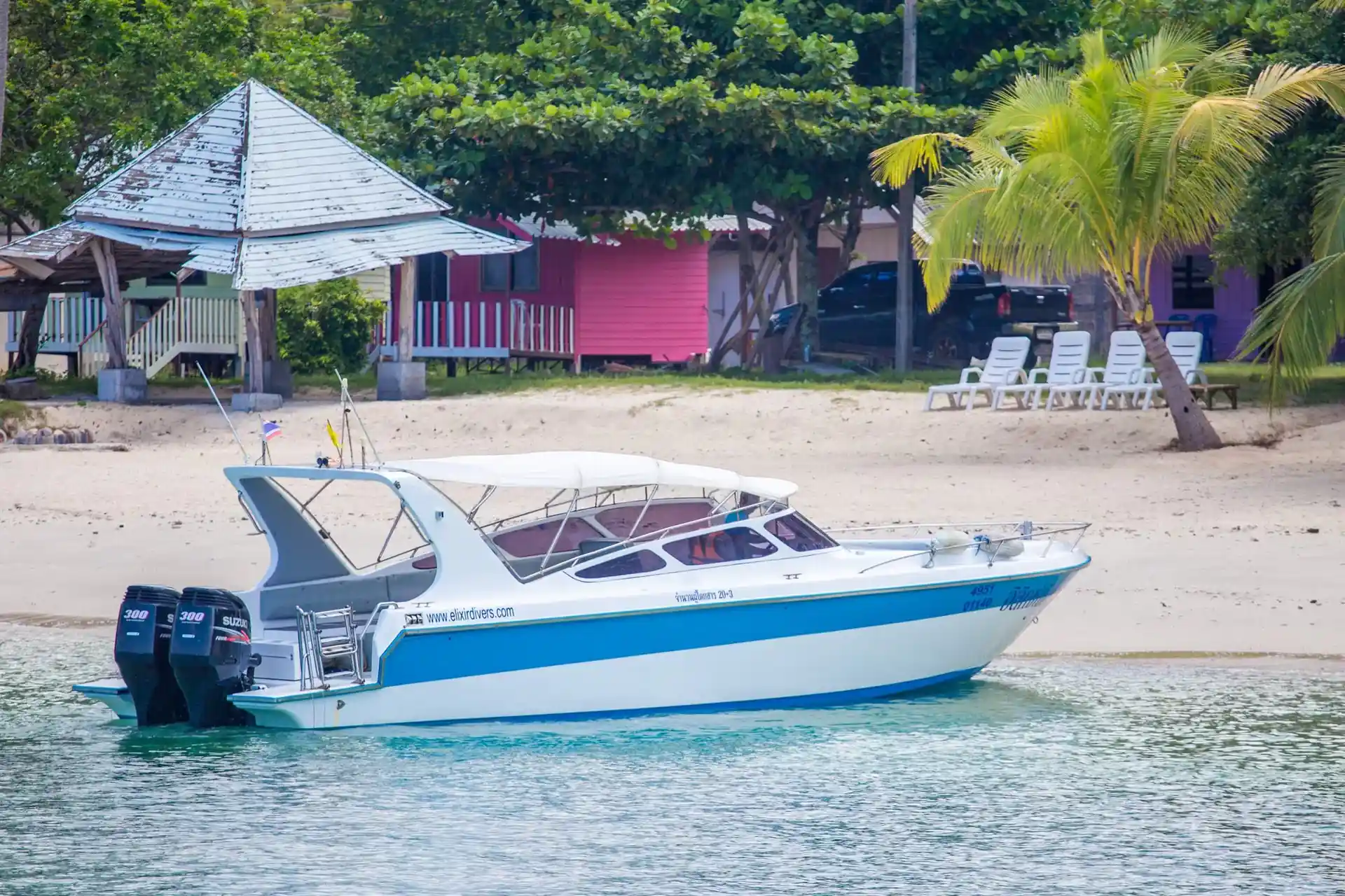 Dive shop photo