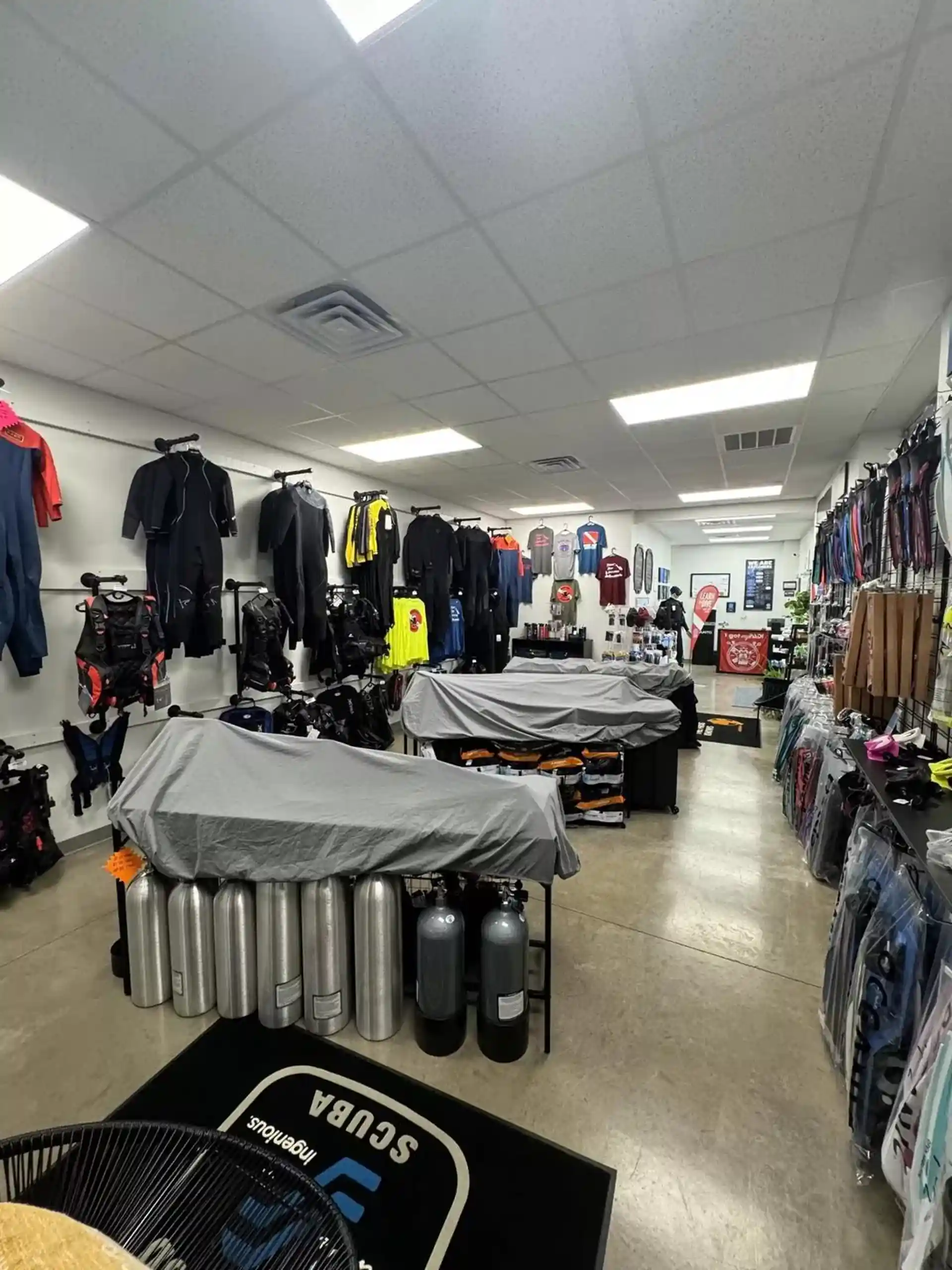 Dive shop photo