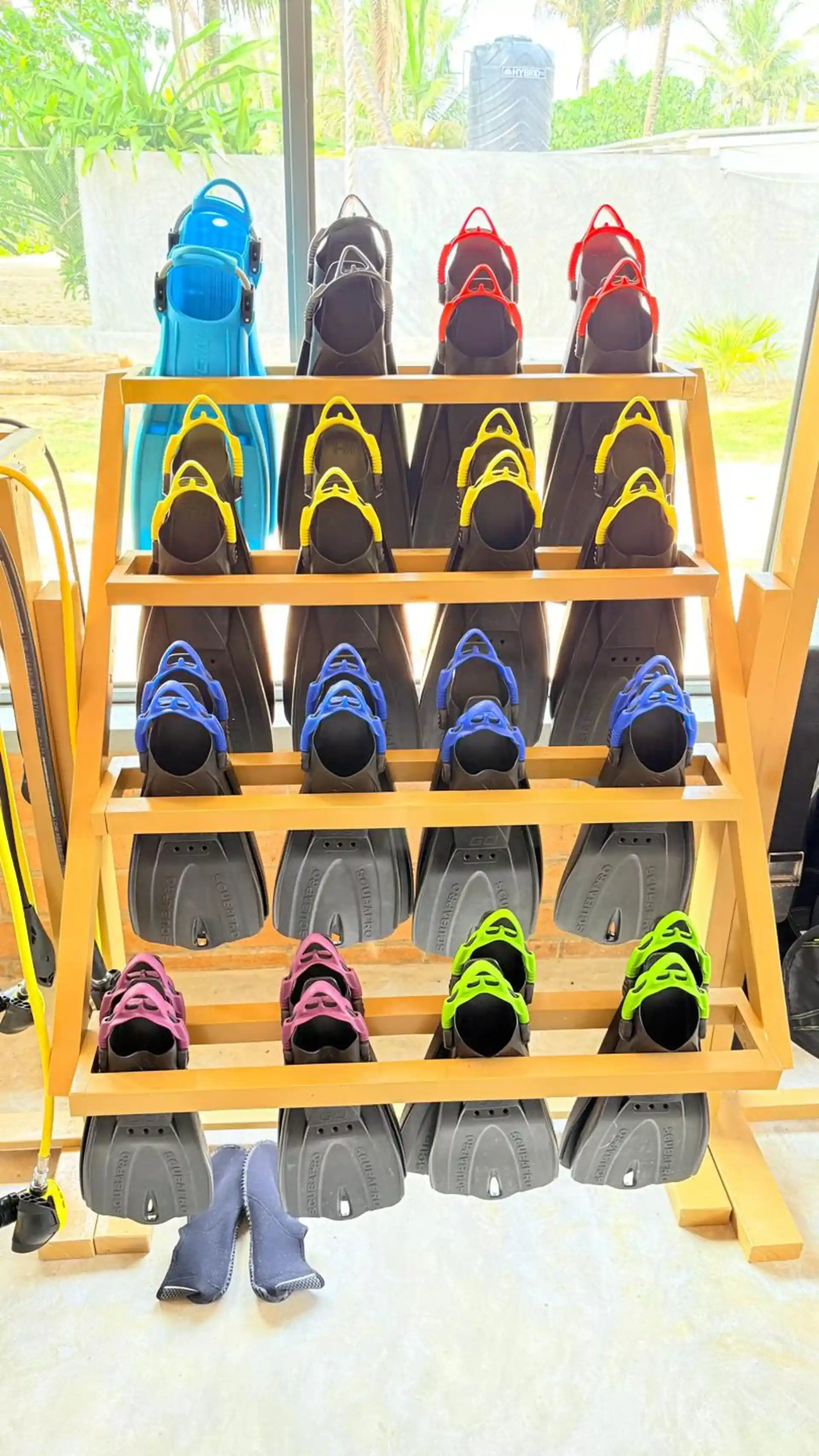 Dive shop photo