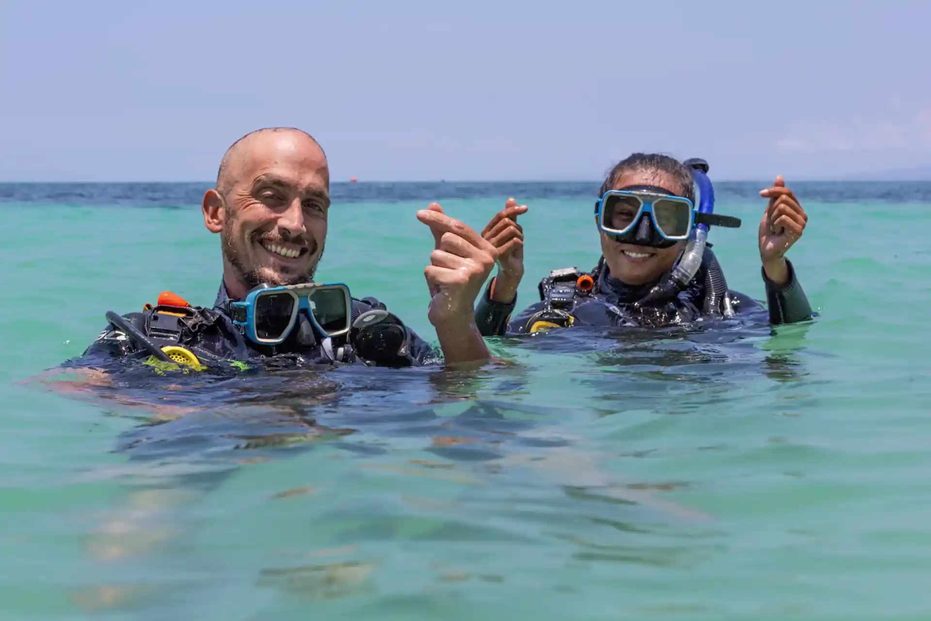 Let us help you to get back in water with confidence and comfort.