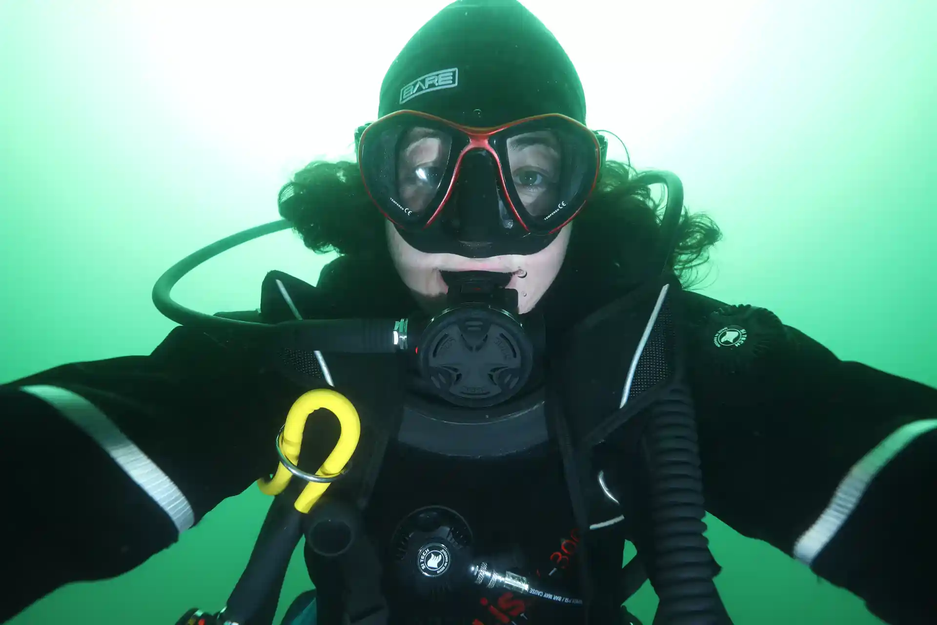 Drysuit diver selfie