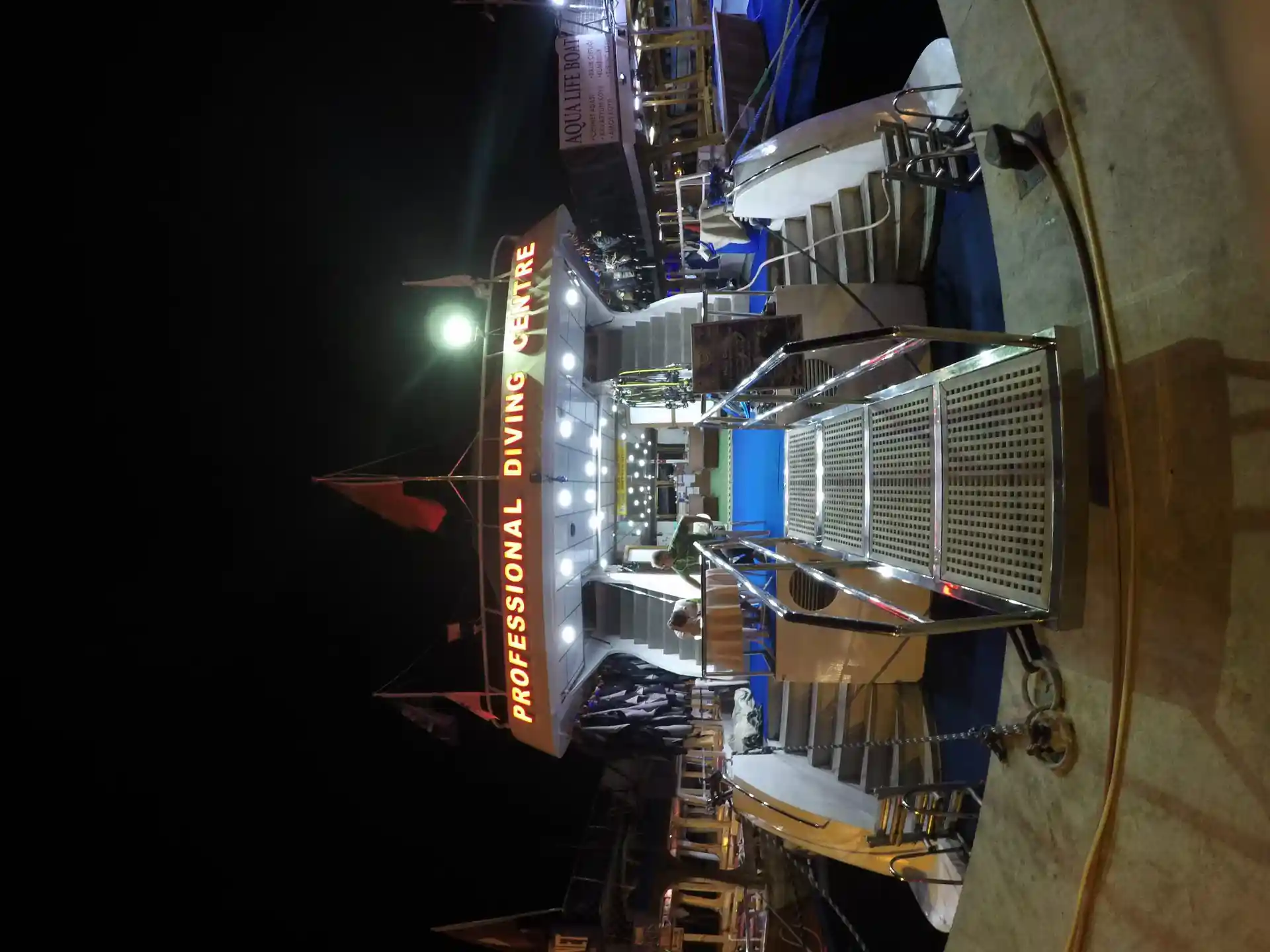 Dive shop photo