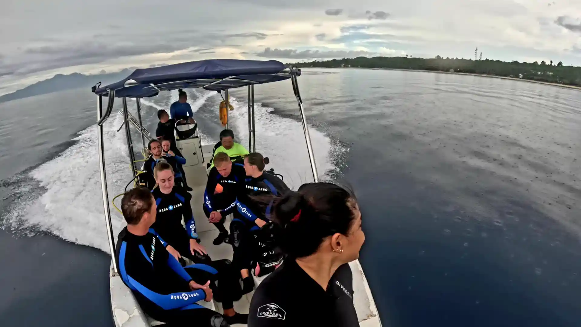 Dive shop photo