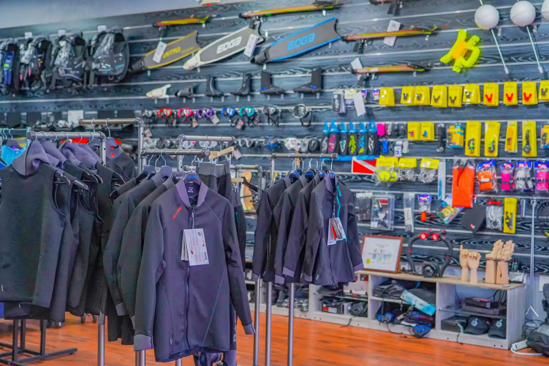 Dive shop photo