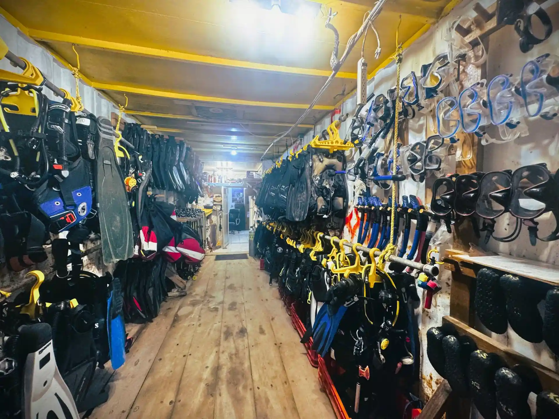 Dive shop photo