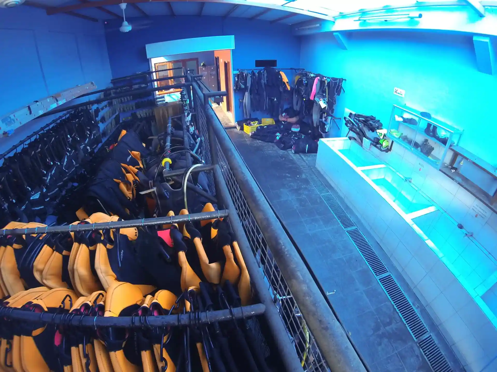 Dive shop photo