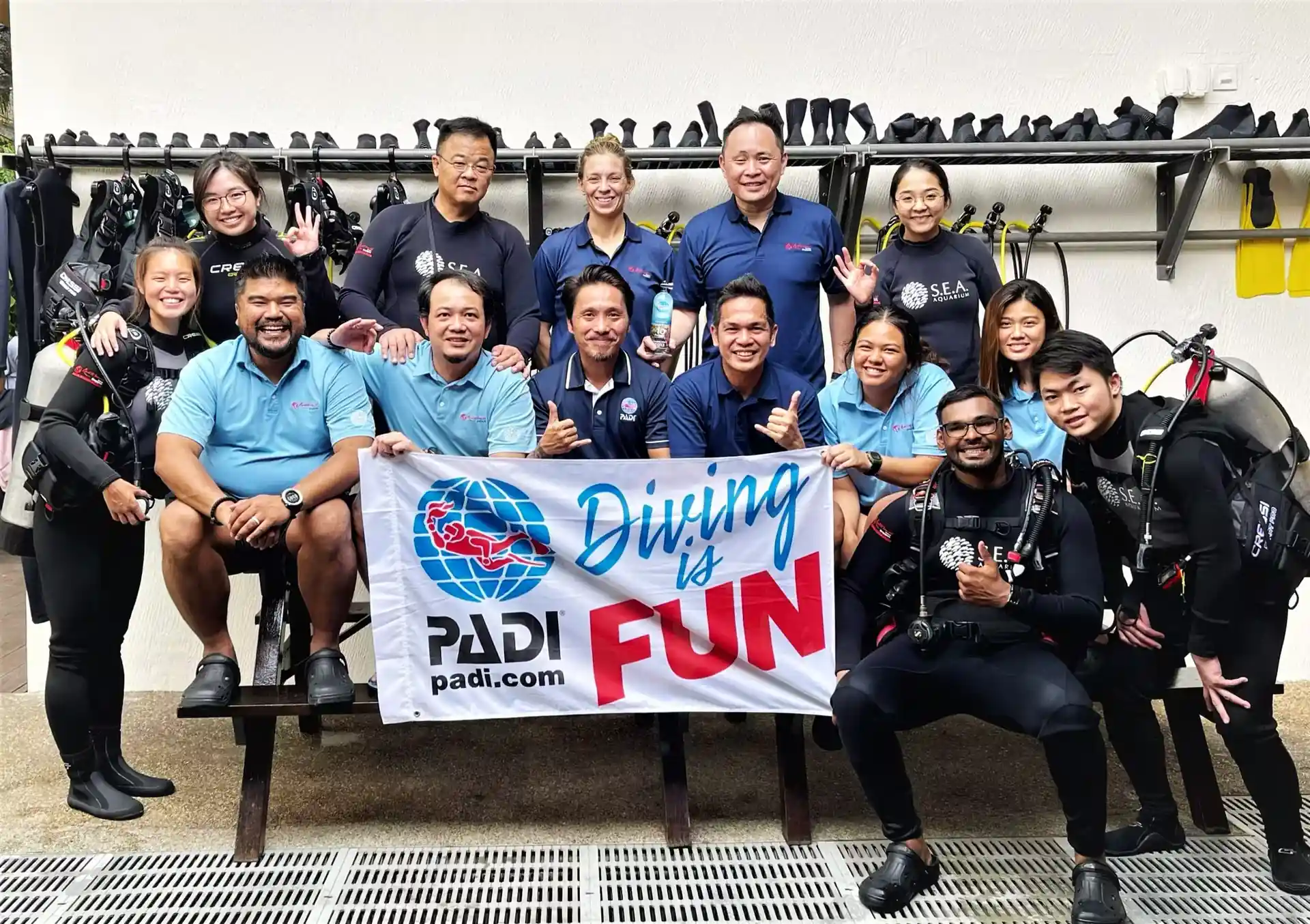 Dive shop photo