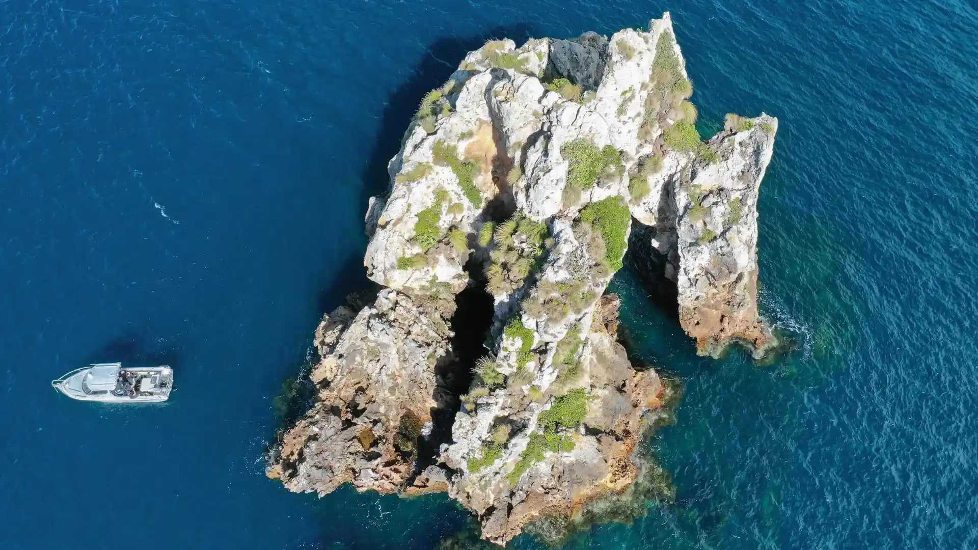 Dive site photo