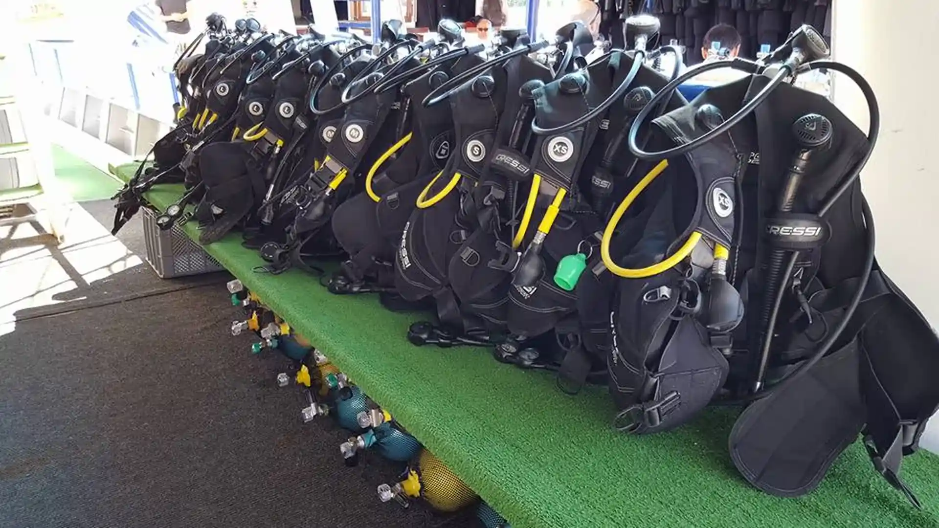 Dive shop photo