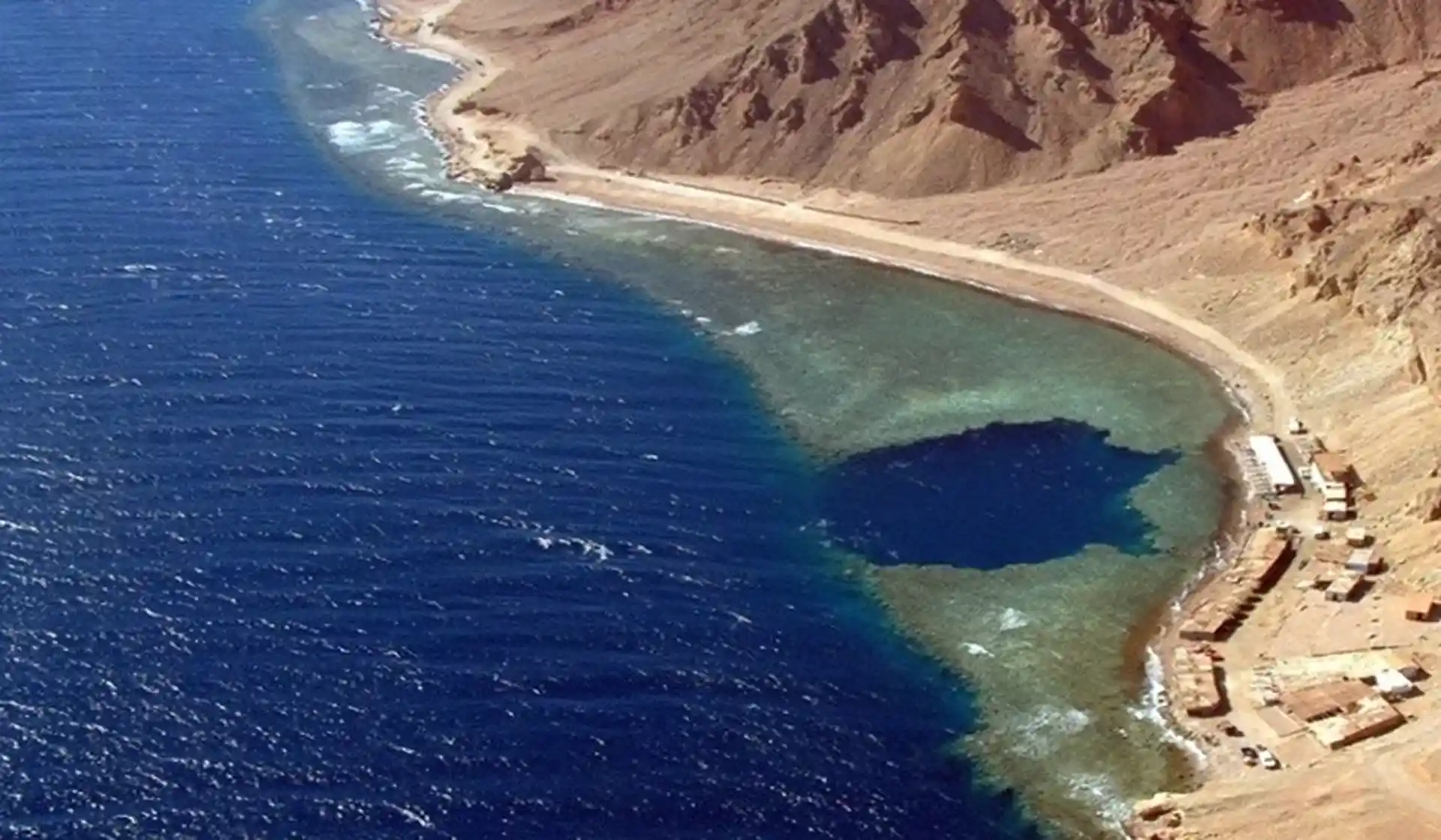 Blue Hole - Dahab