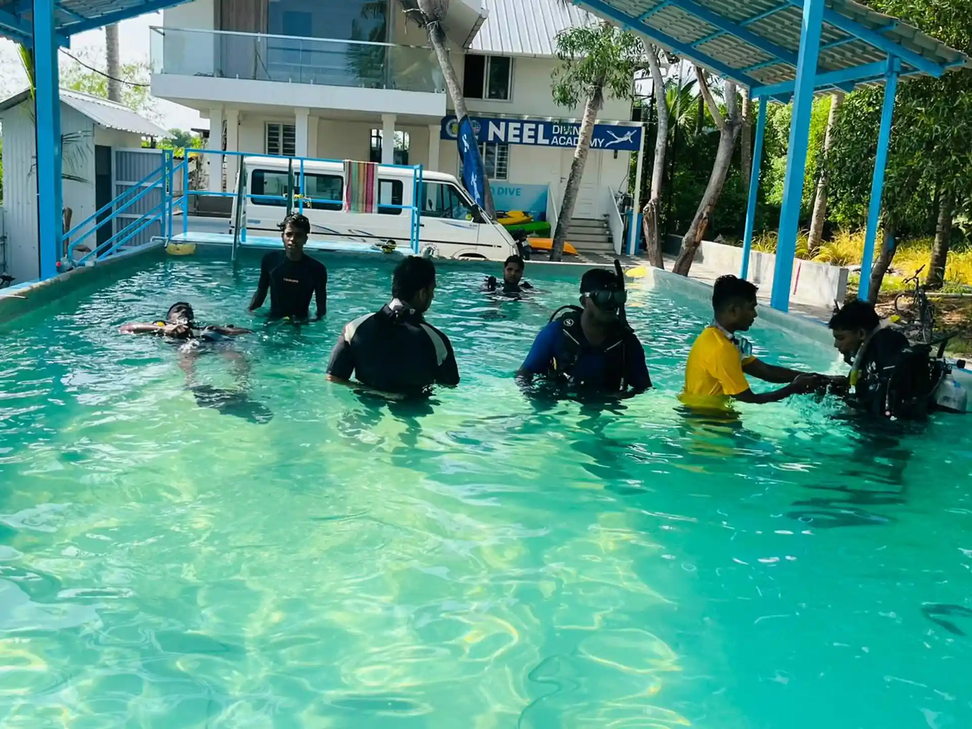 Dive shop photo