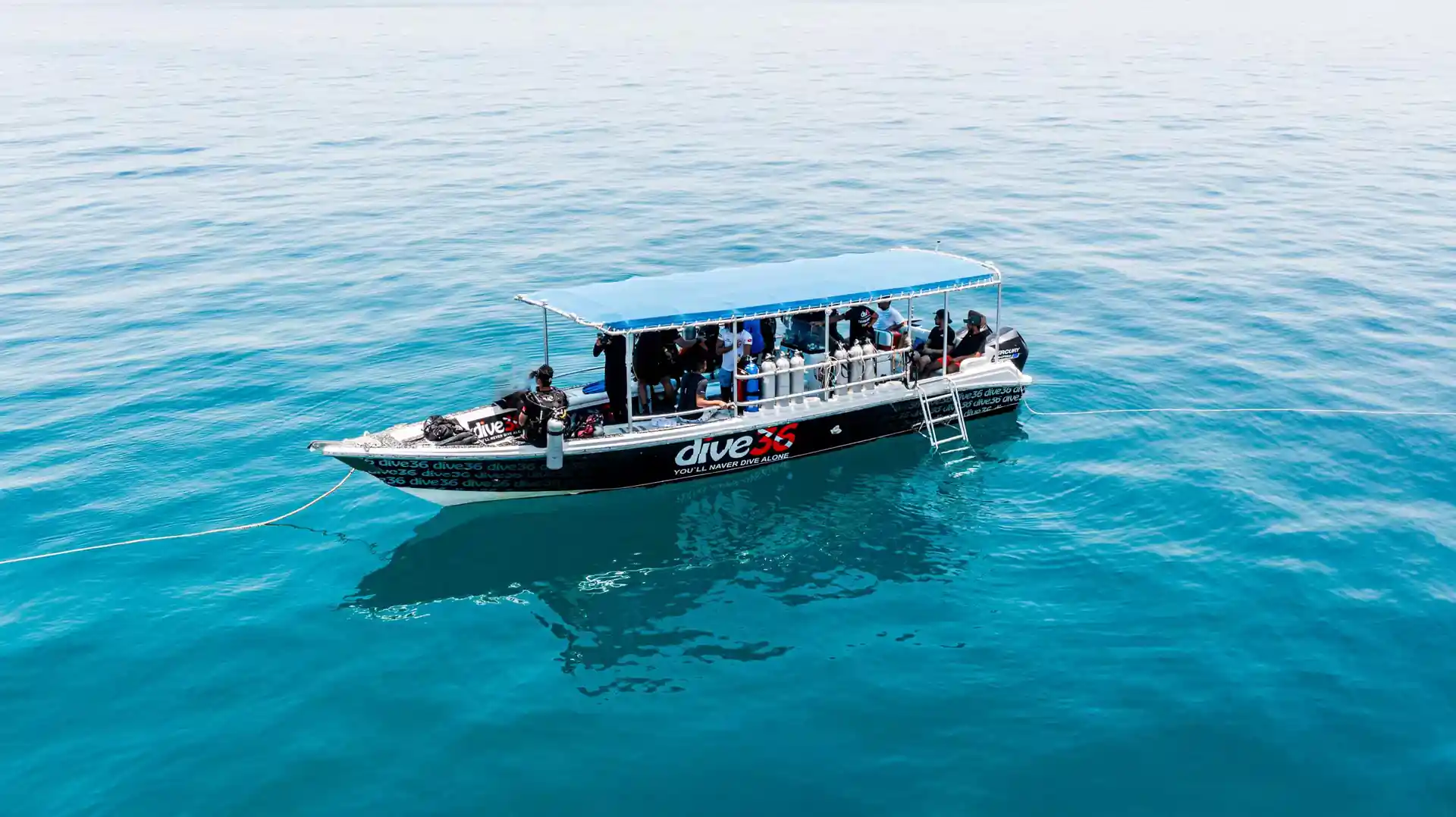 Dive shop photo