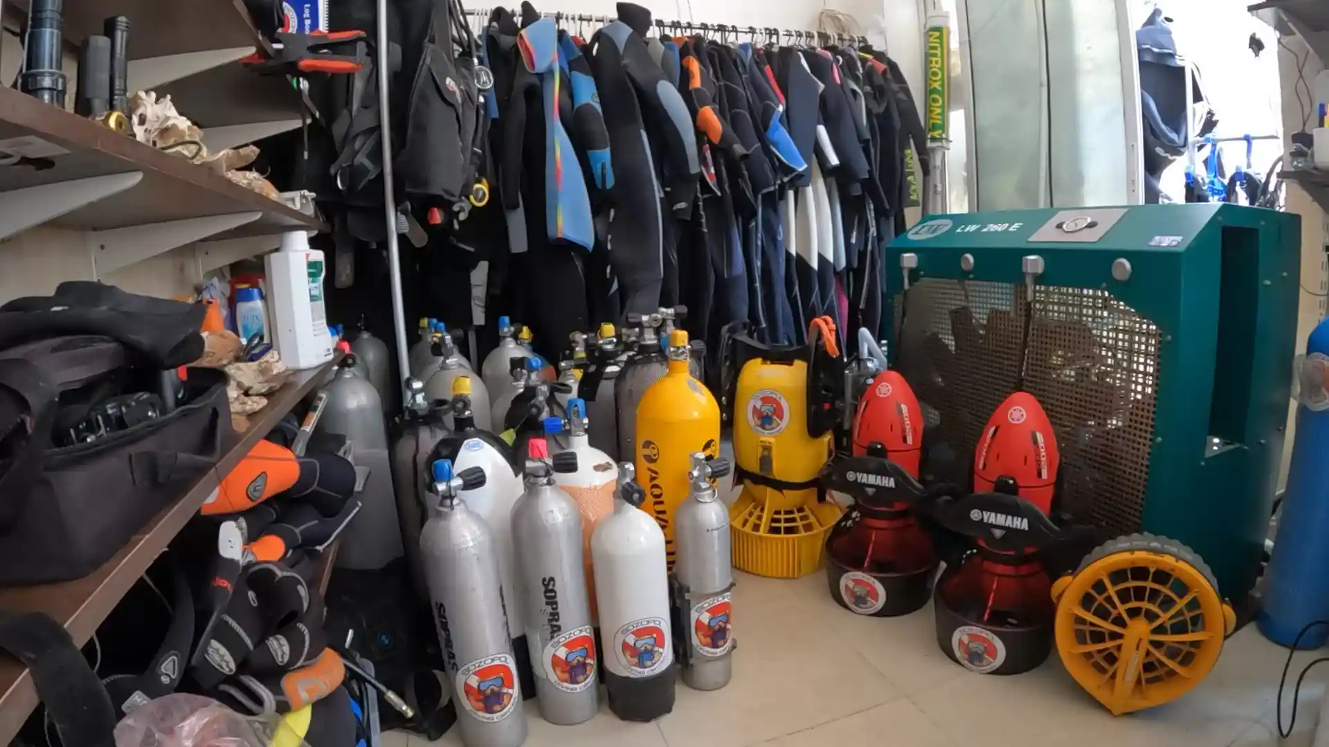 Dive shop photo