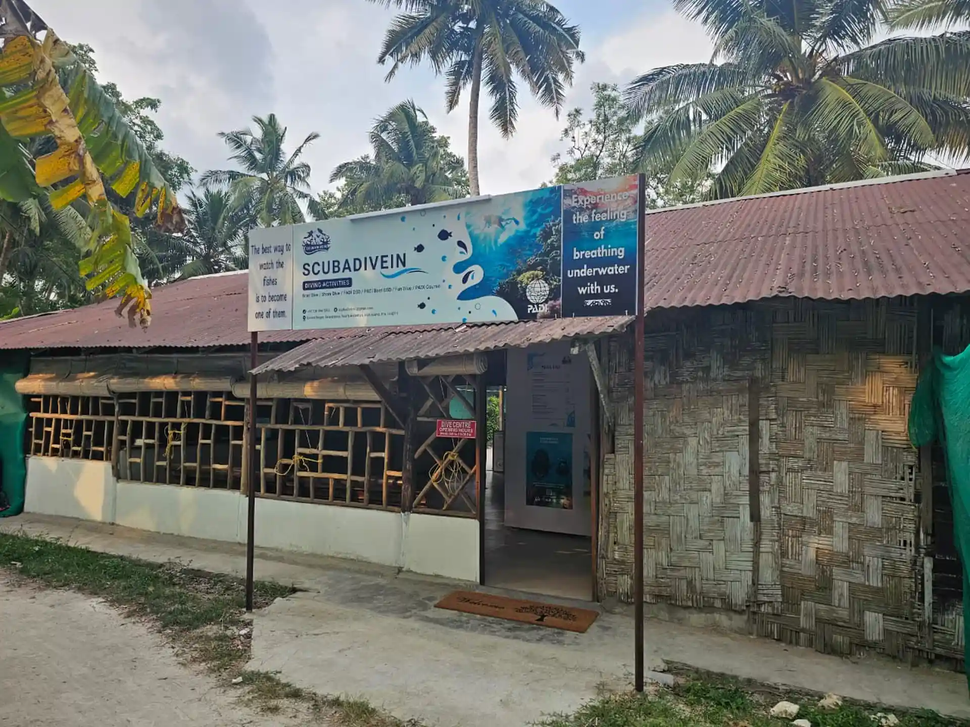 Dive shop photo