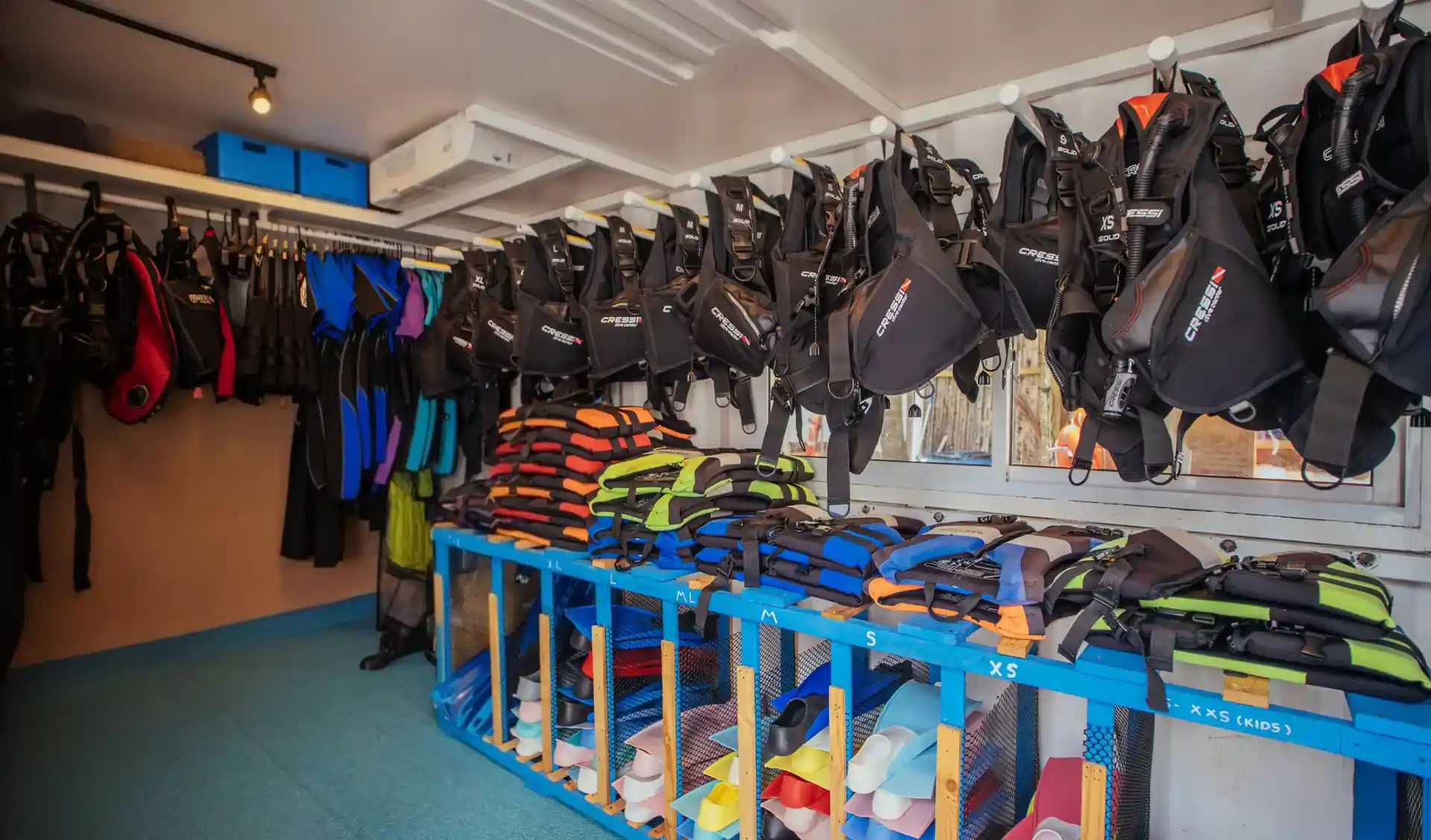 Dive shop photo