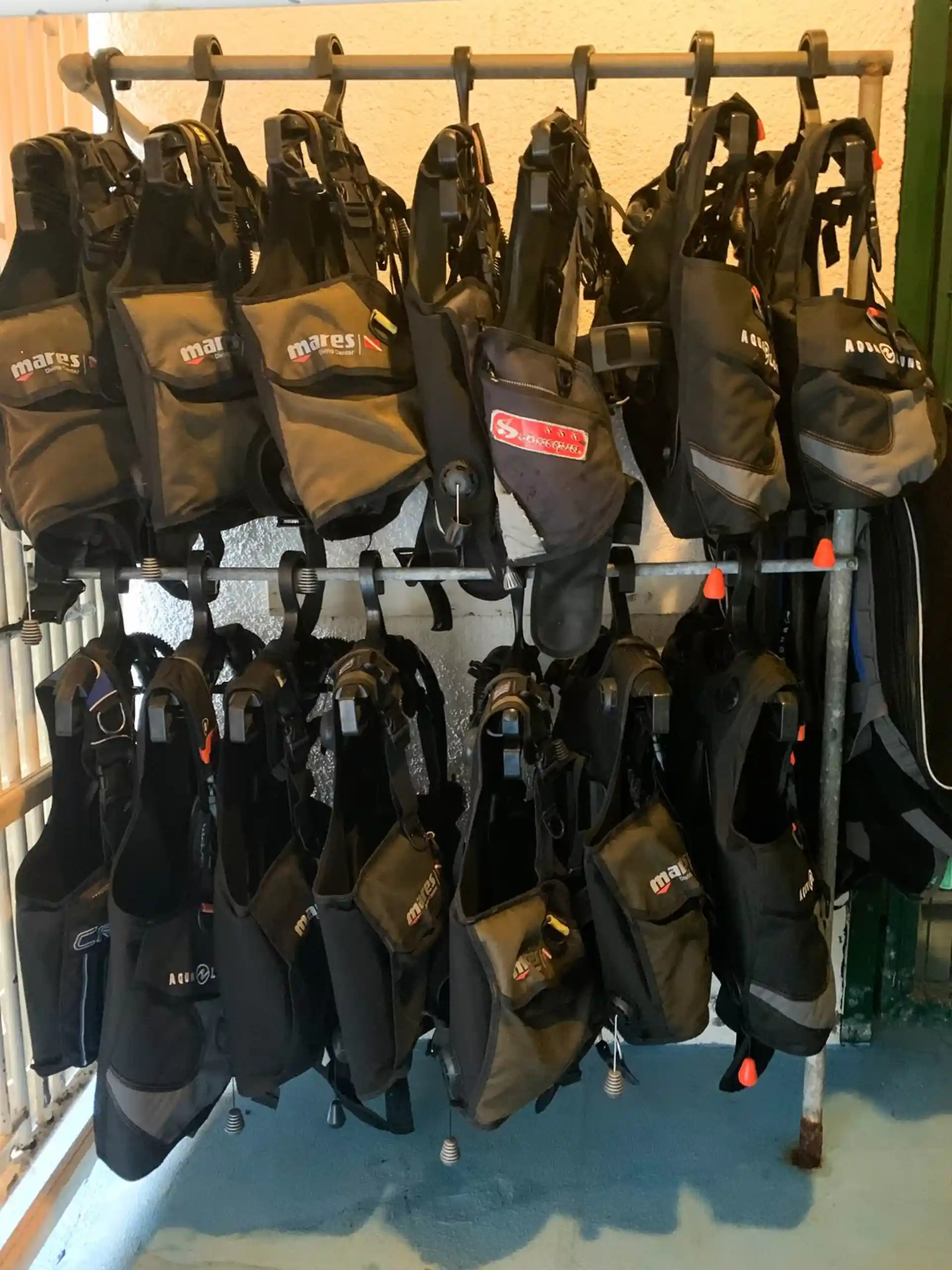 Dive shop photo