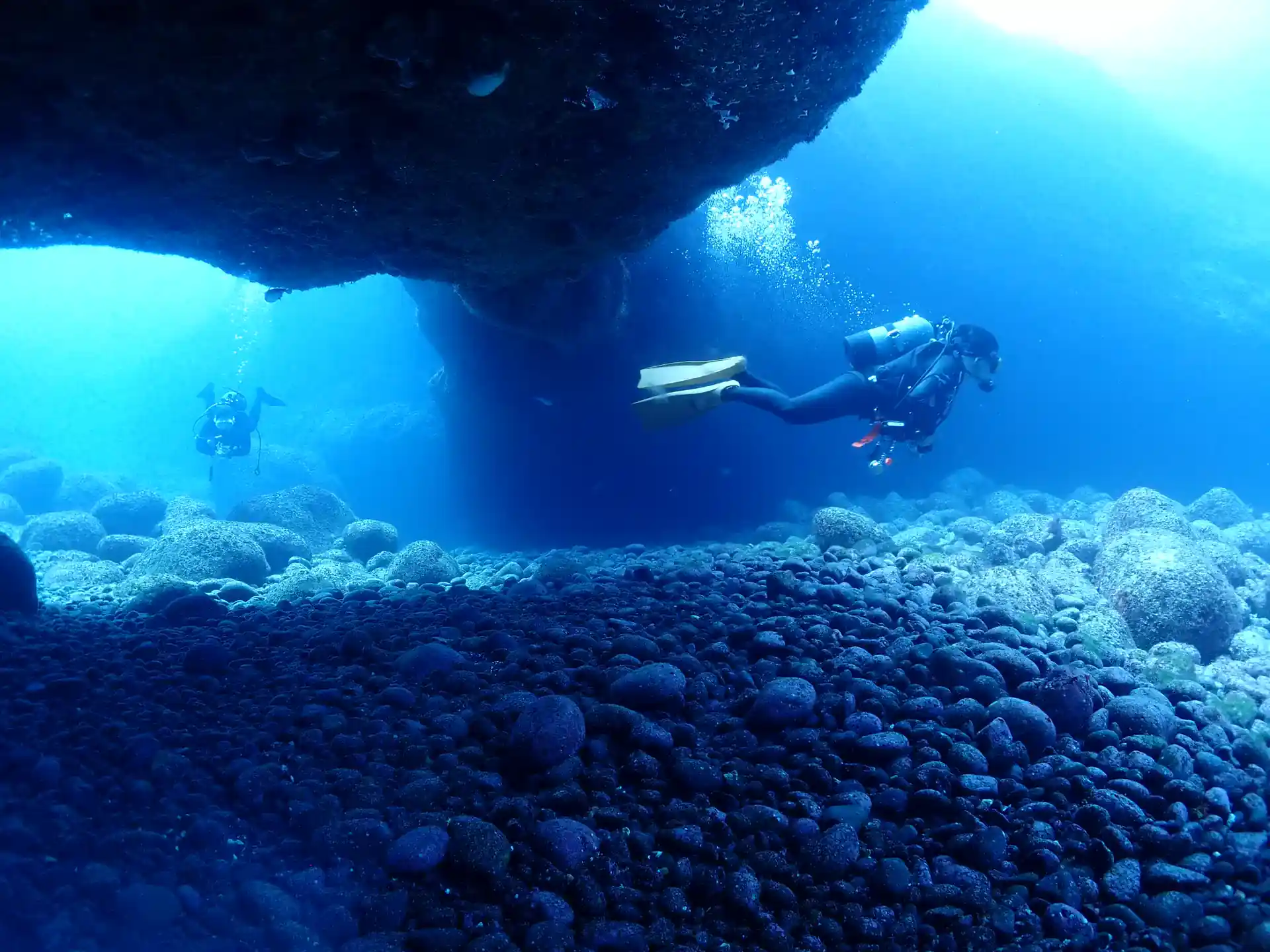 Dive shop photo