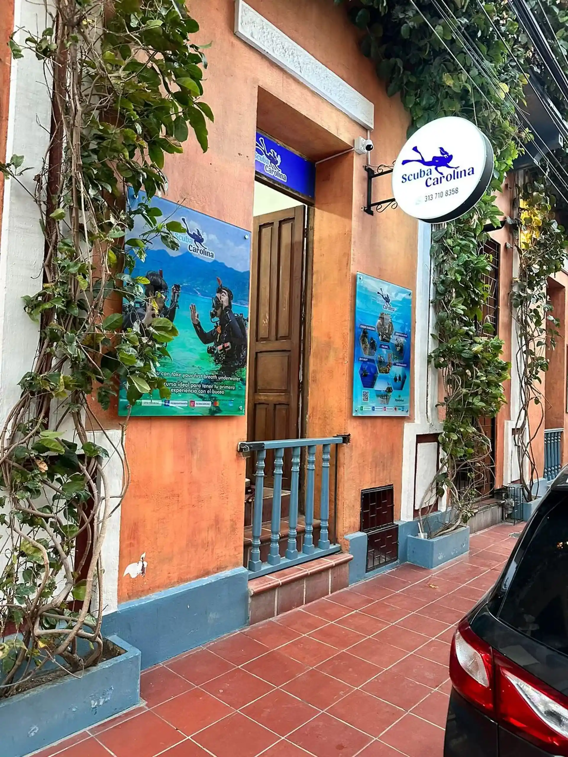 Dive shop photo