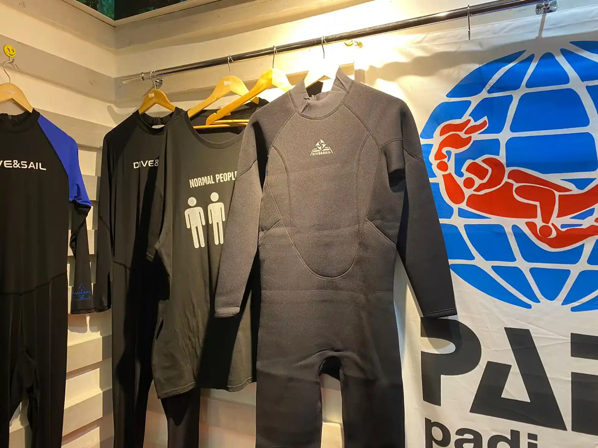 Dive shop photo