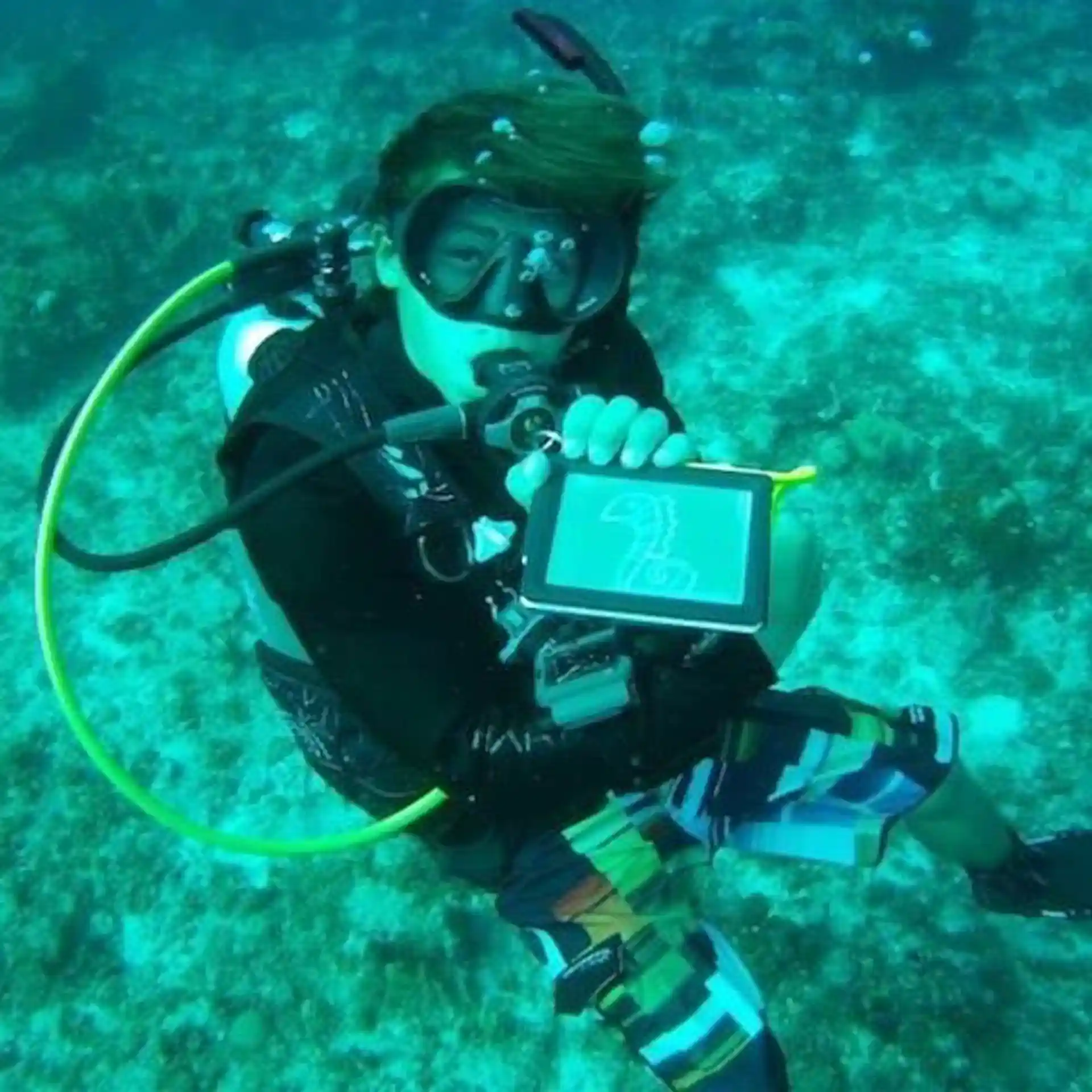 Dive shop photo
