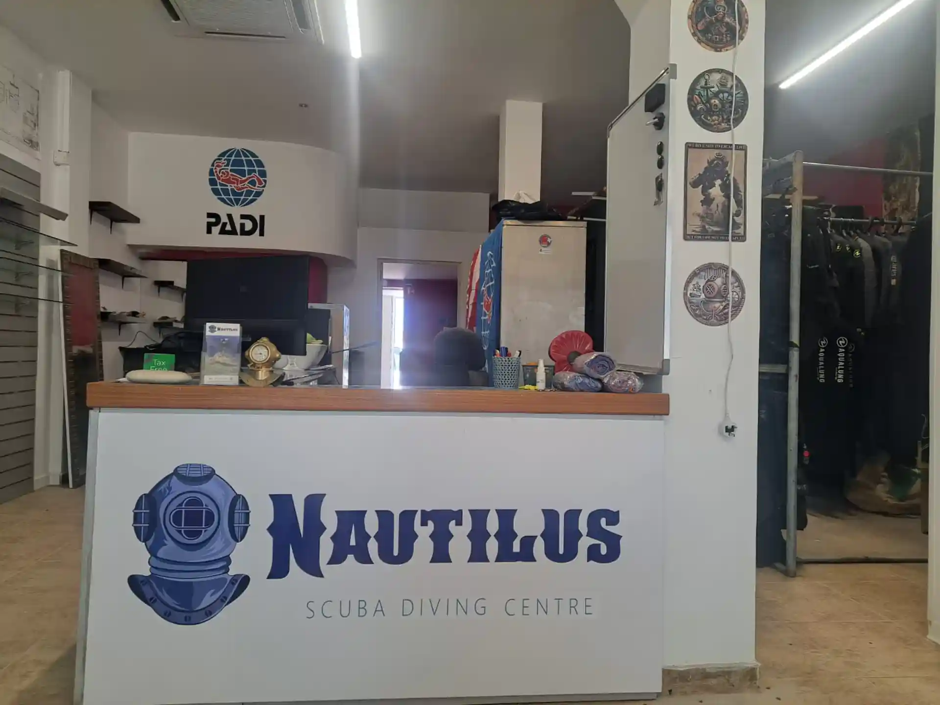 Dive shop photo