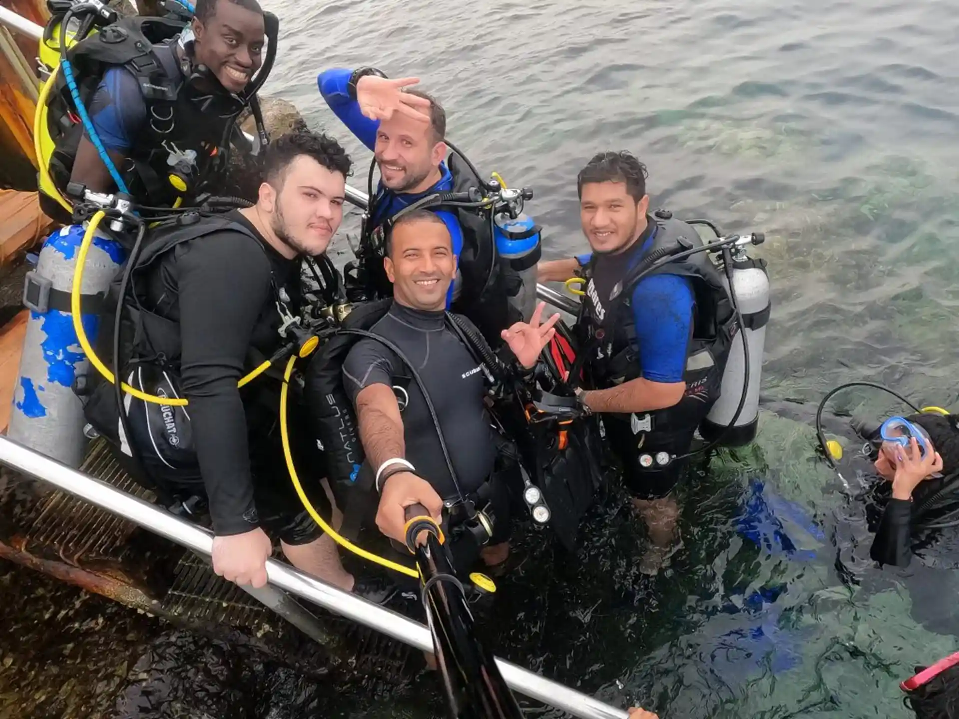 Dive shop photo