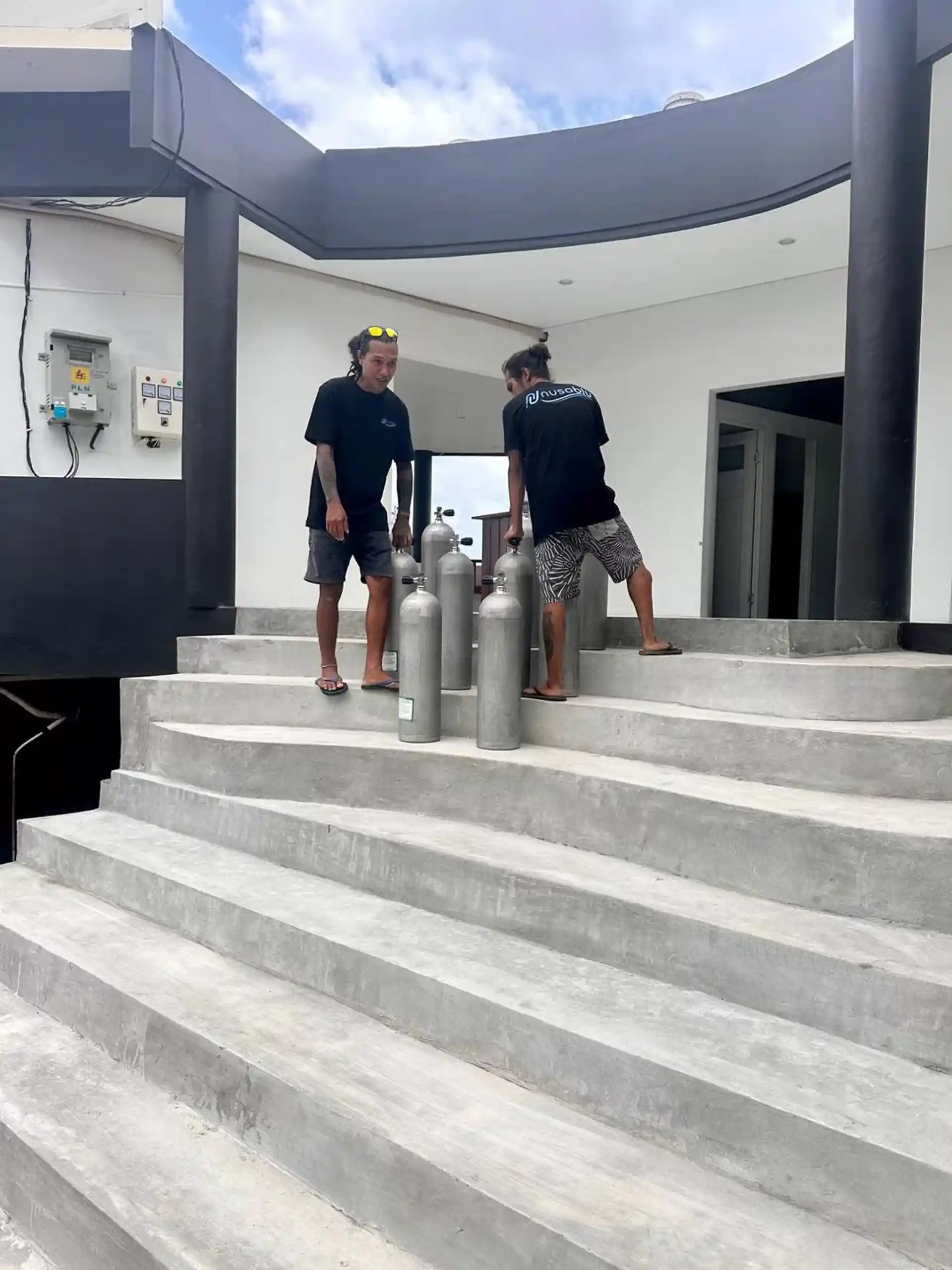 Dive shop photo