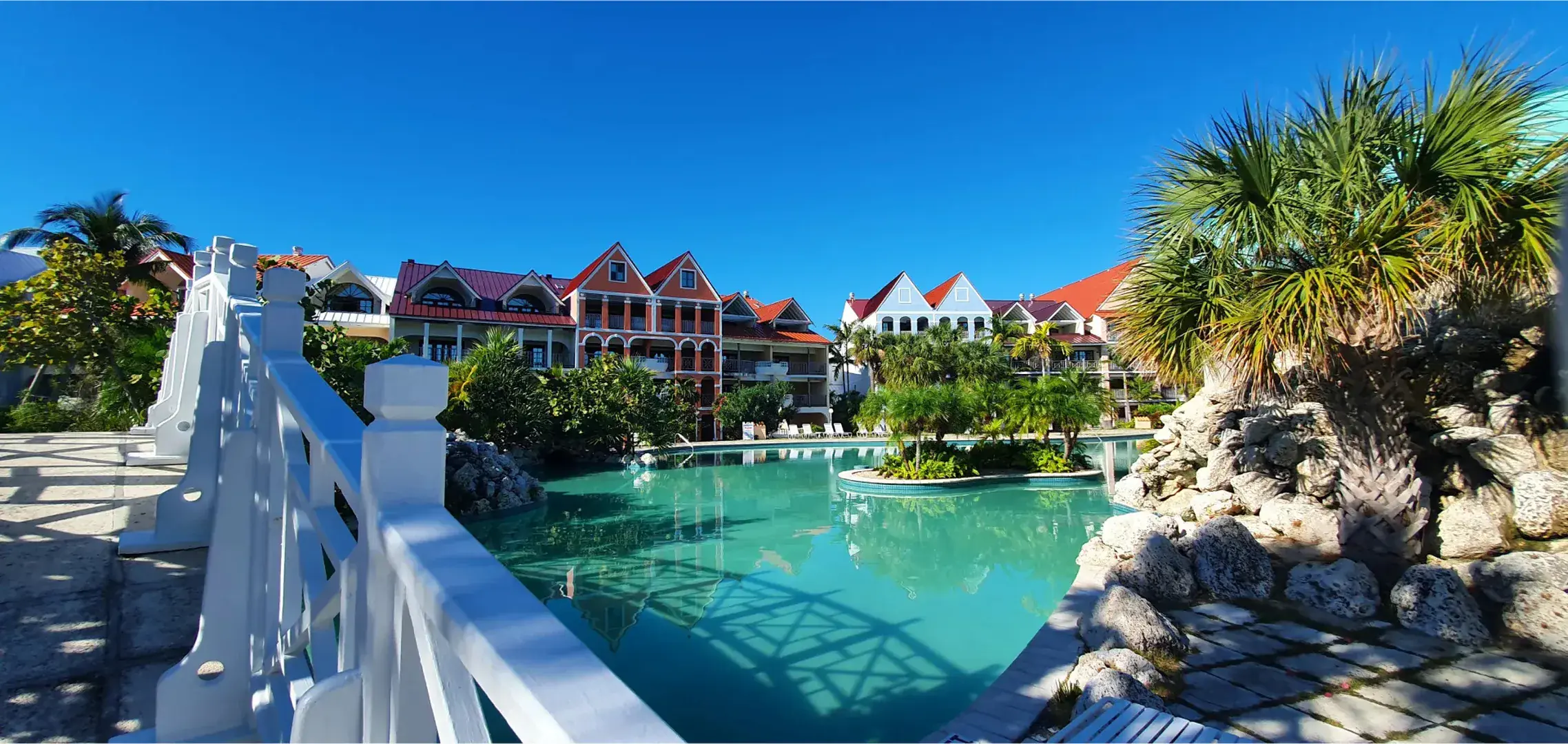 Taino Beach Resort | Dive Resort | PADI Travel