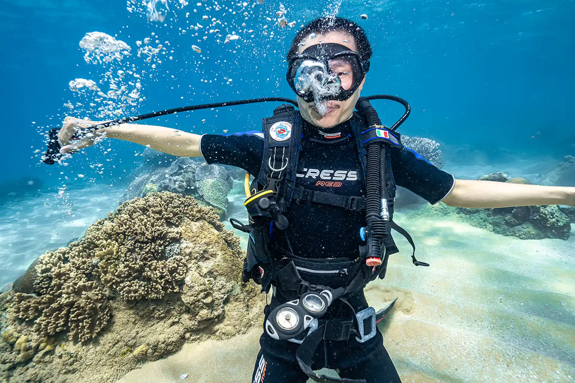 Perform underwater skills
