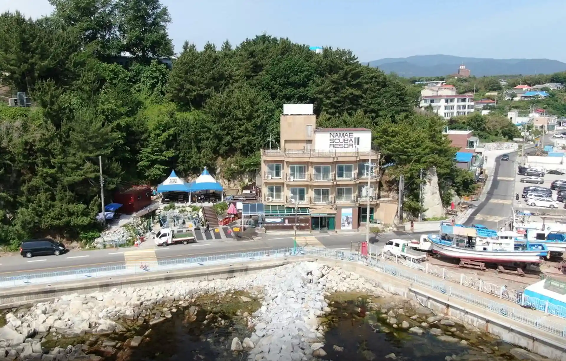 Main photo