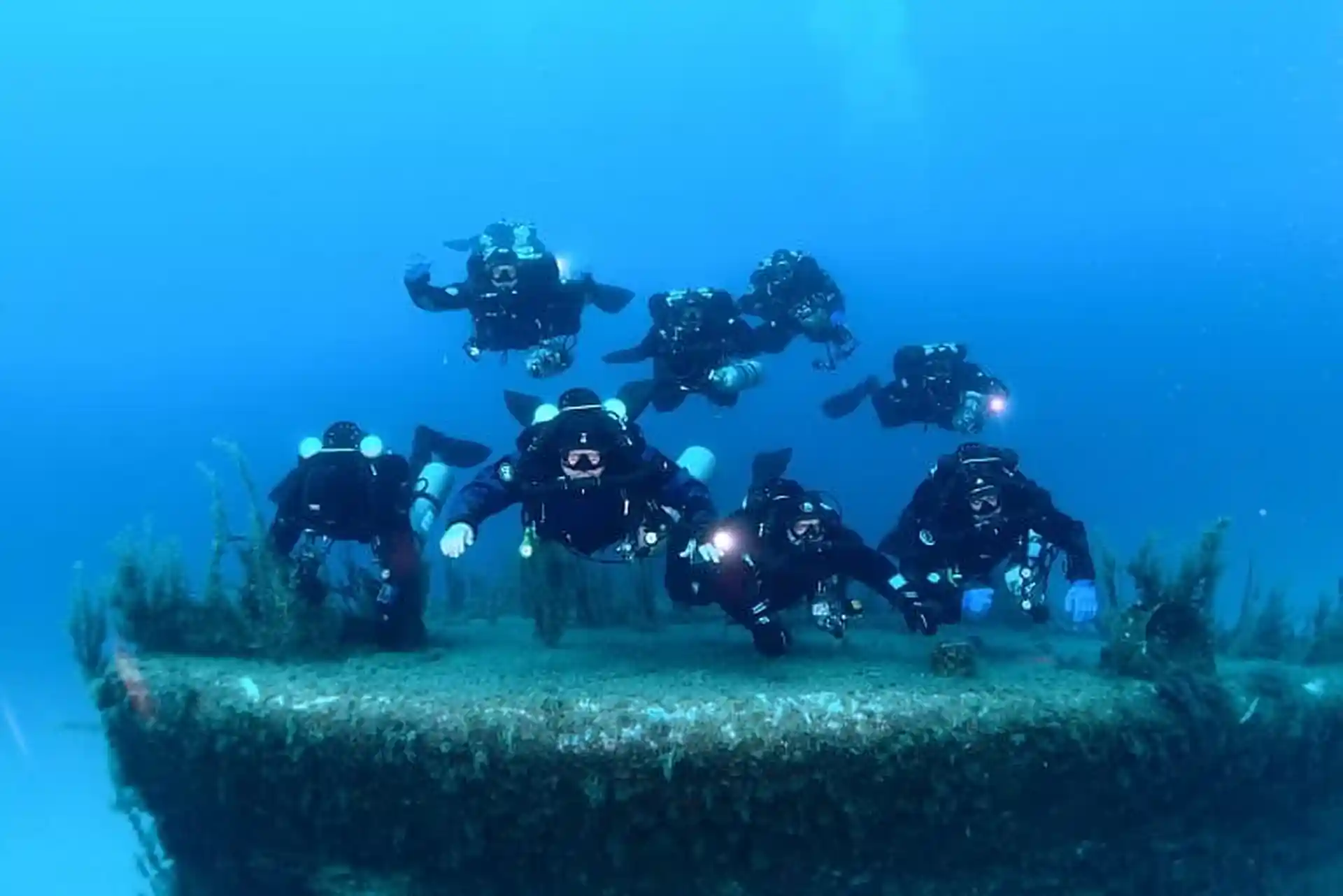 Tech diving crew
