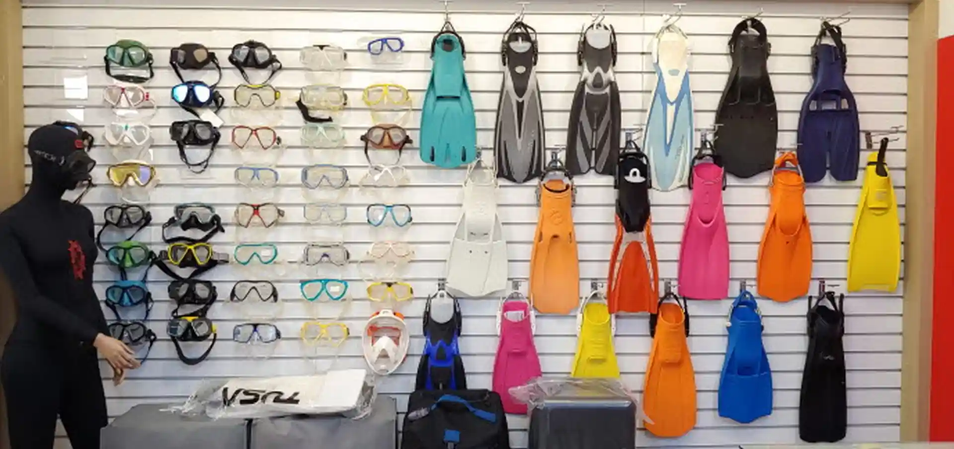 Dive shop photo
