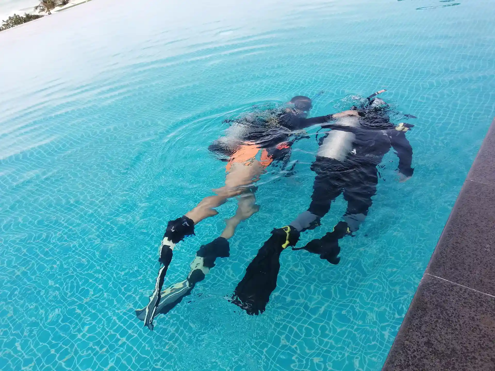 Dive shop photo