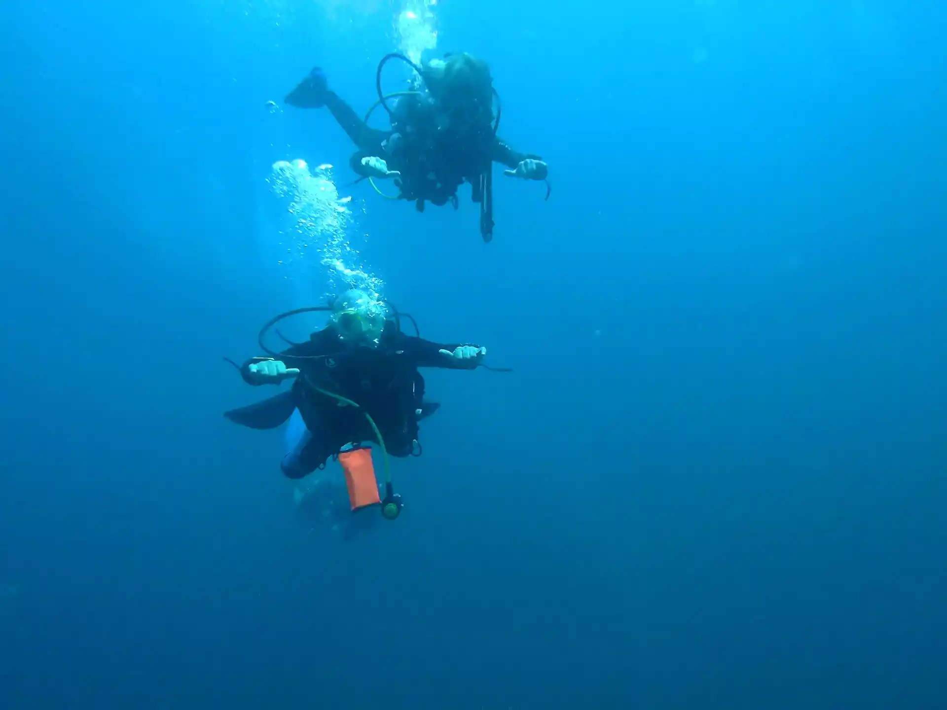 Ascend from TABLETOP - a deep dive site on Pondicherry's drop-off 15 km off-shore