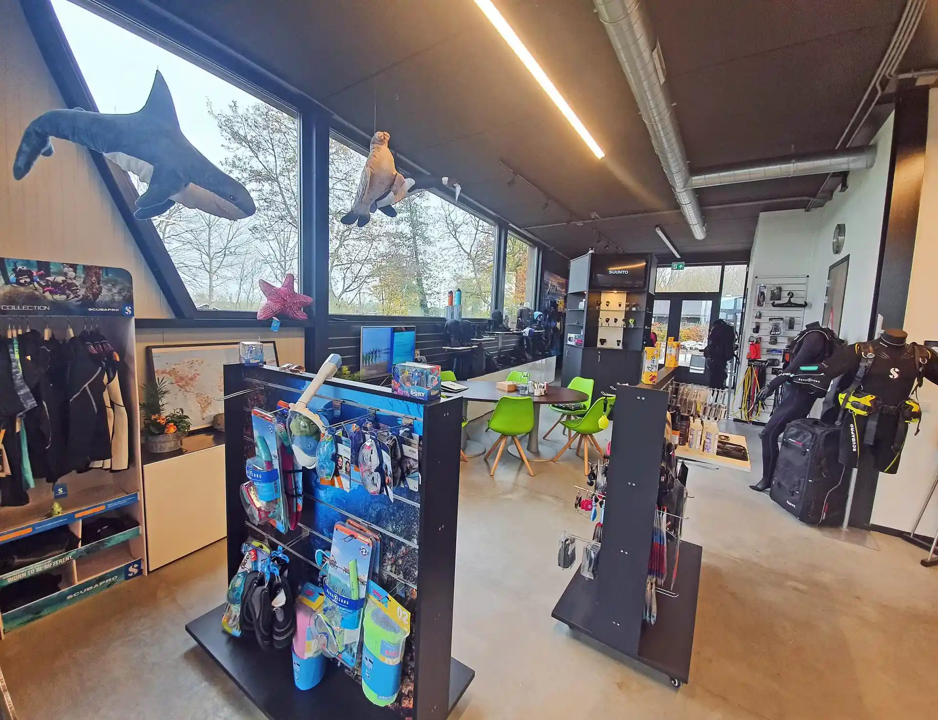 Dive shop photo