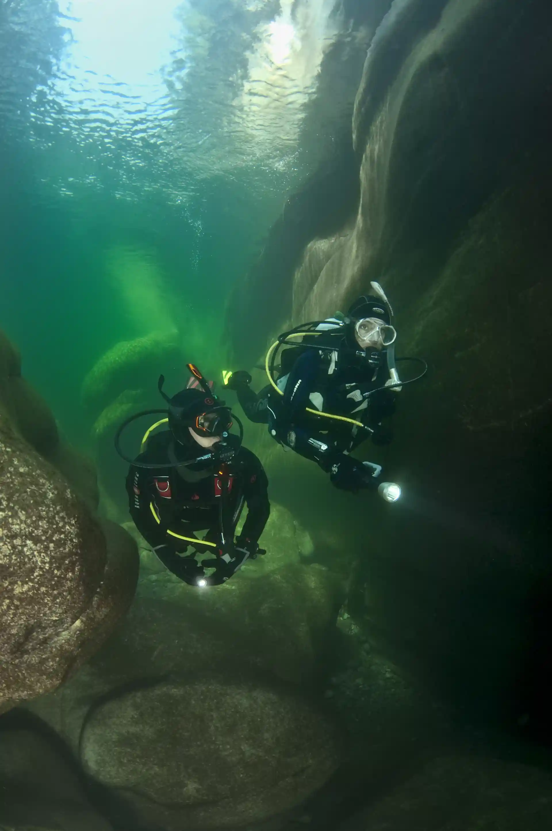 Experience cold waters comfortably