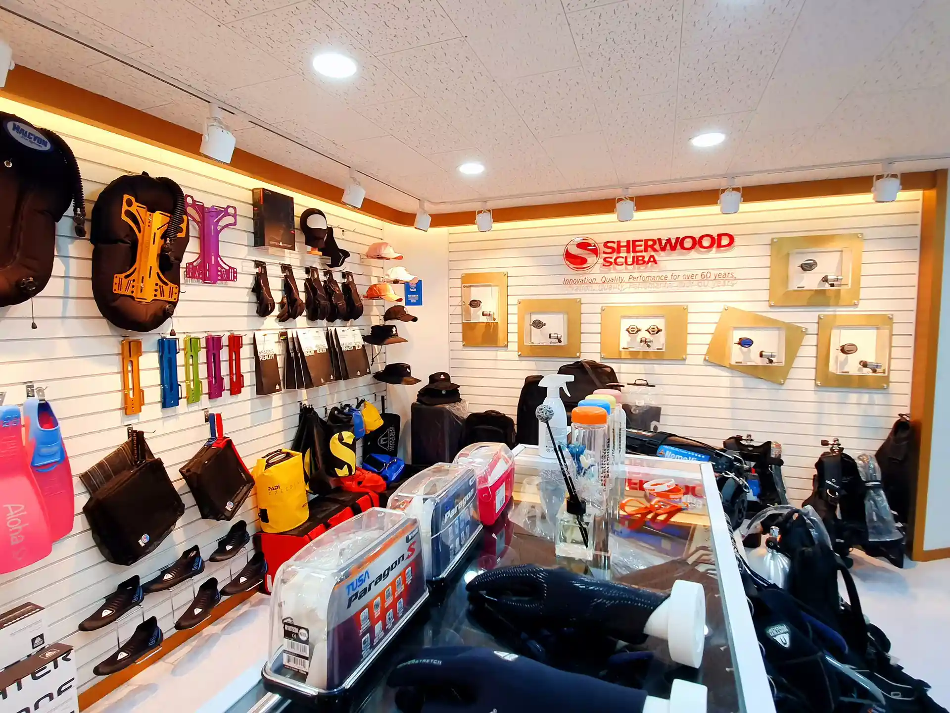 Dive shop photo
