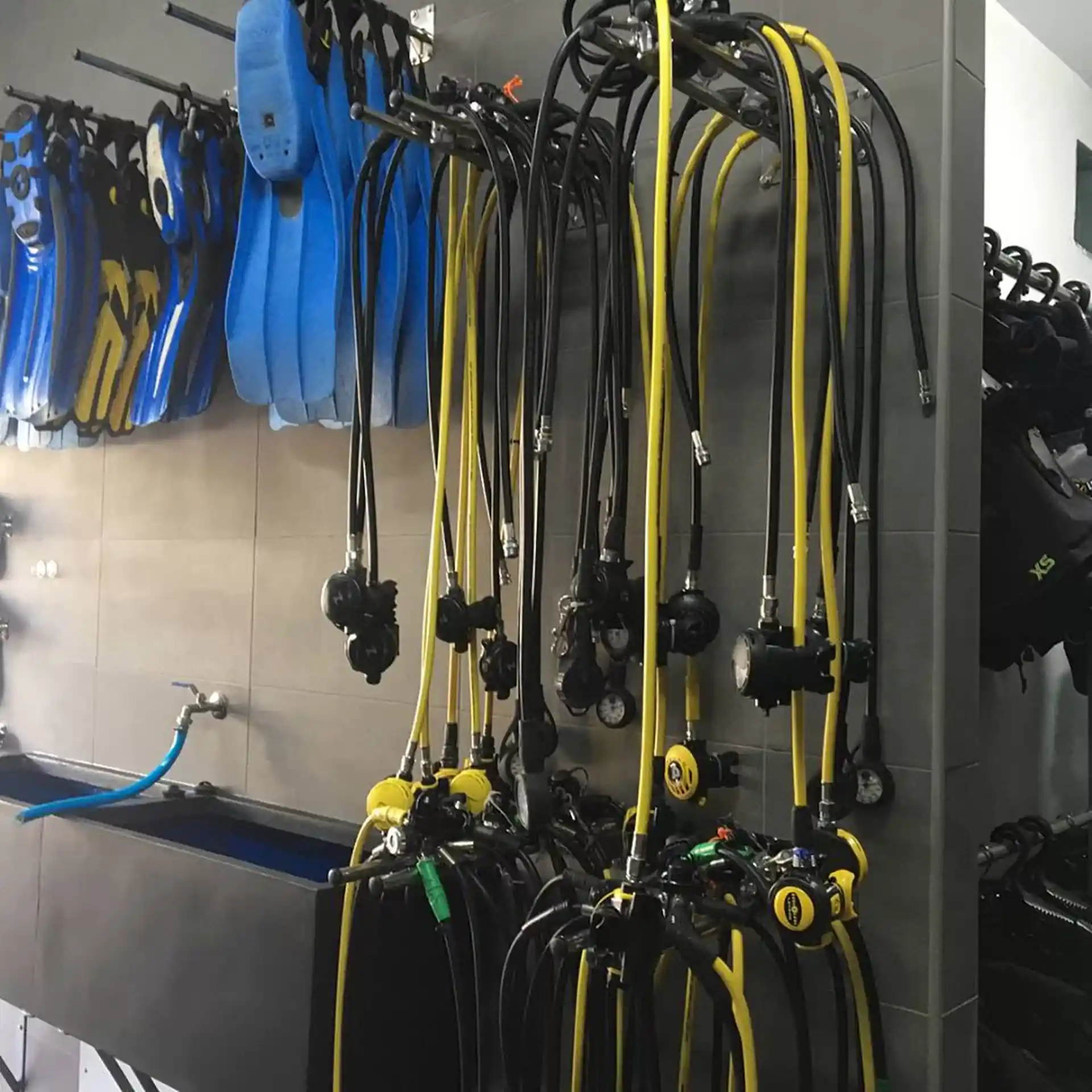 Dive shop photo
