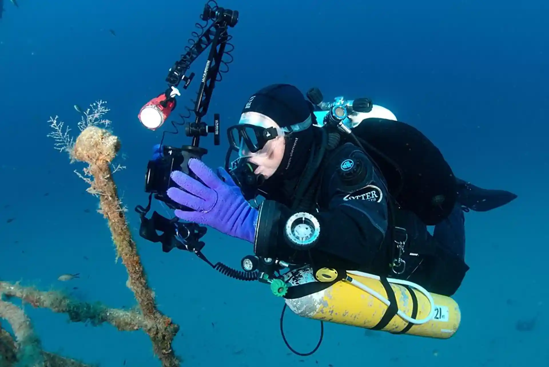 Technical Diver taking photos