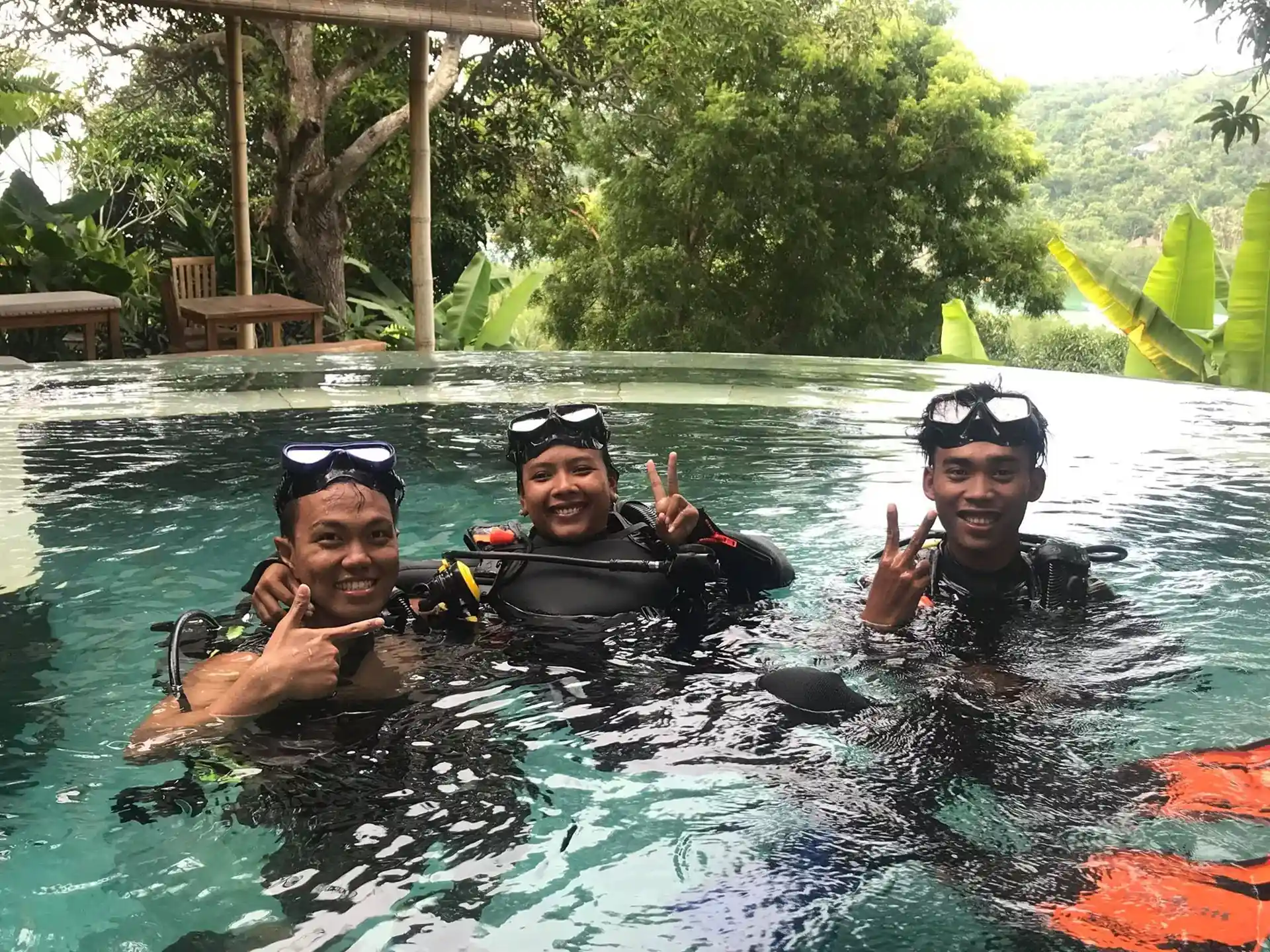 Dive shop photo