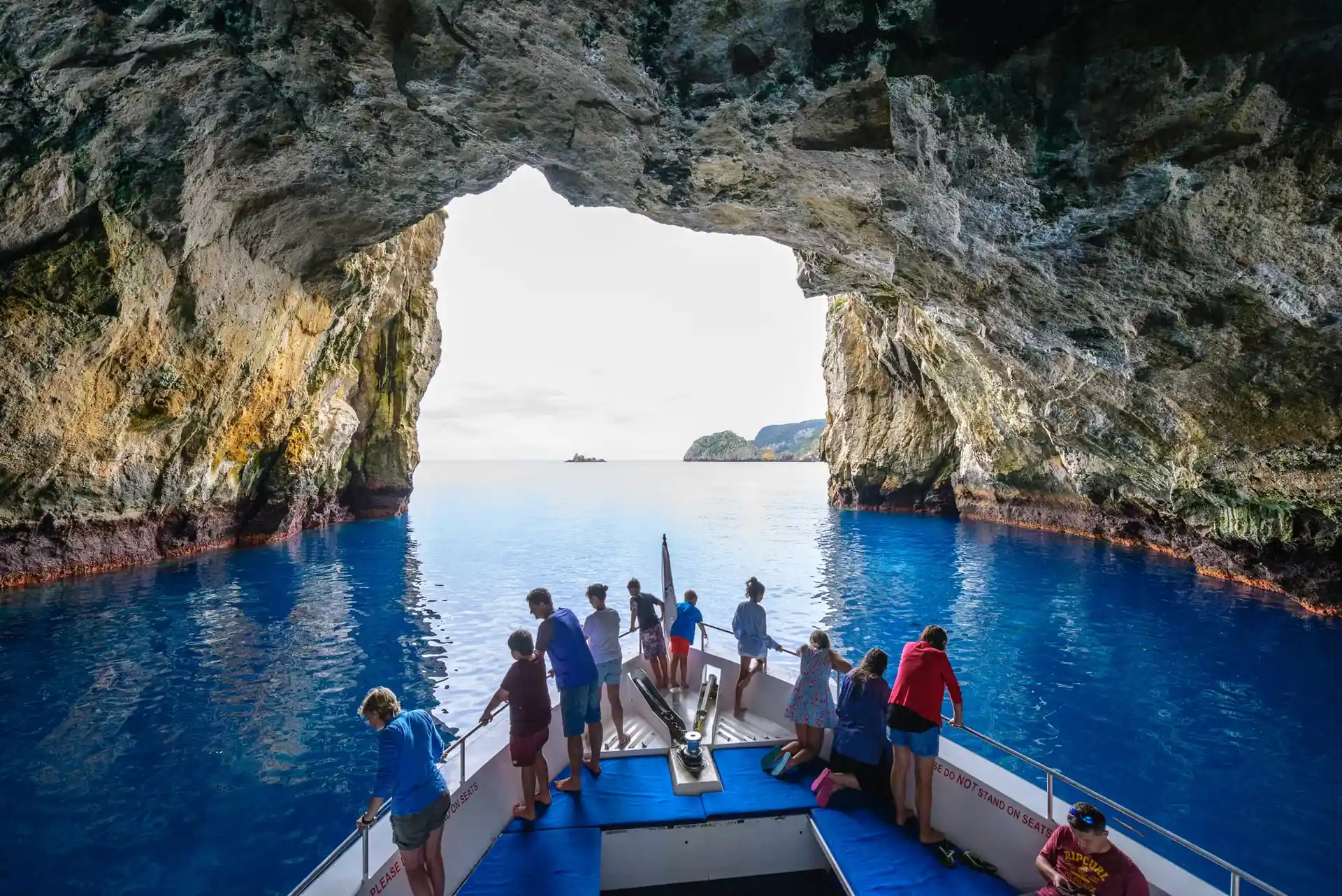 Rikoriko Cave - the world's largest seacave
