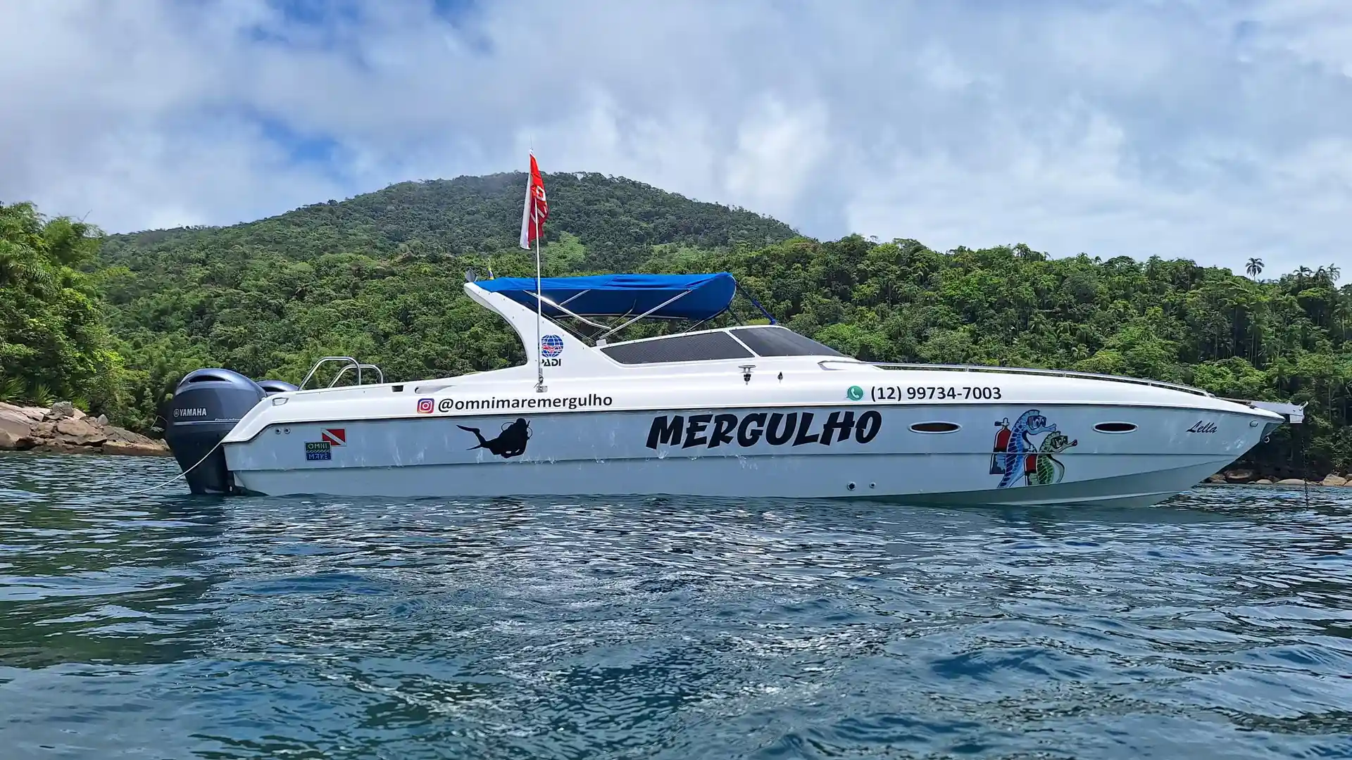 Dive shop photo