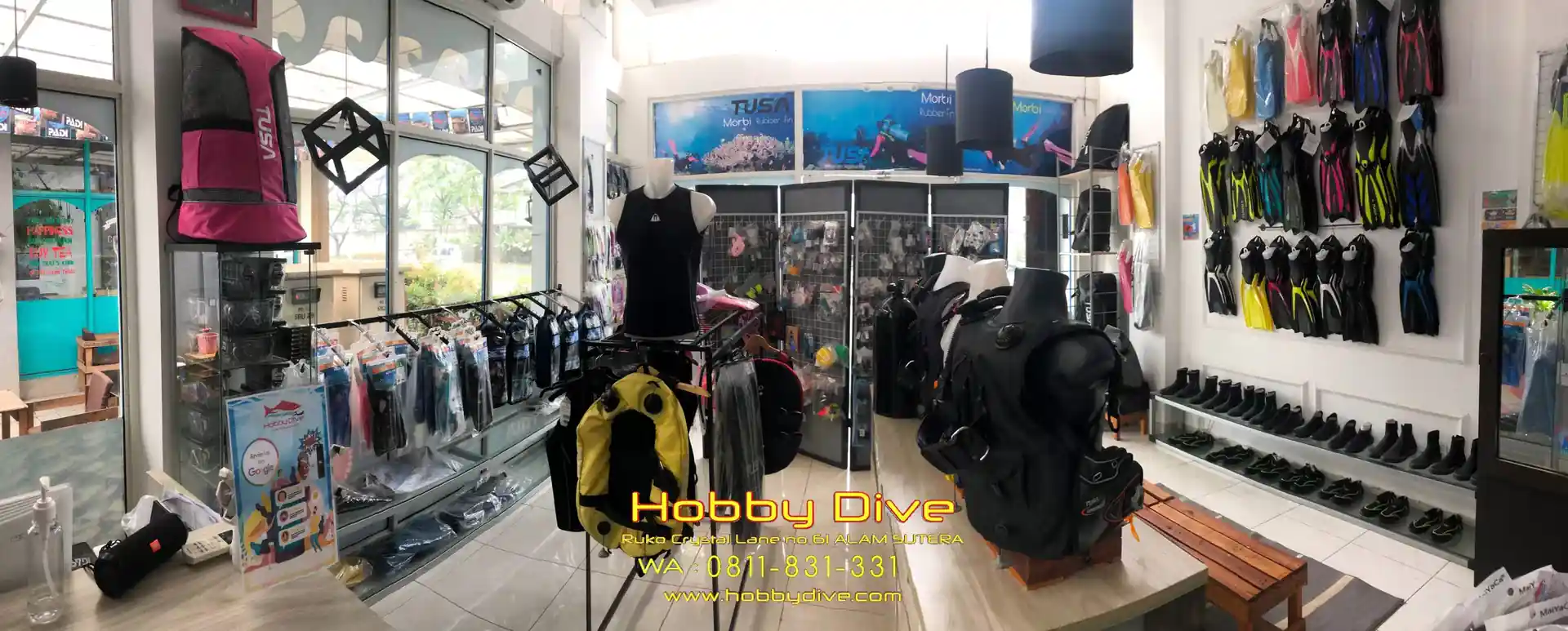 Dive shop photo