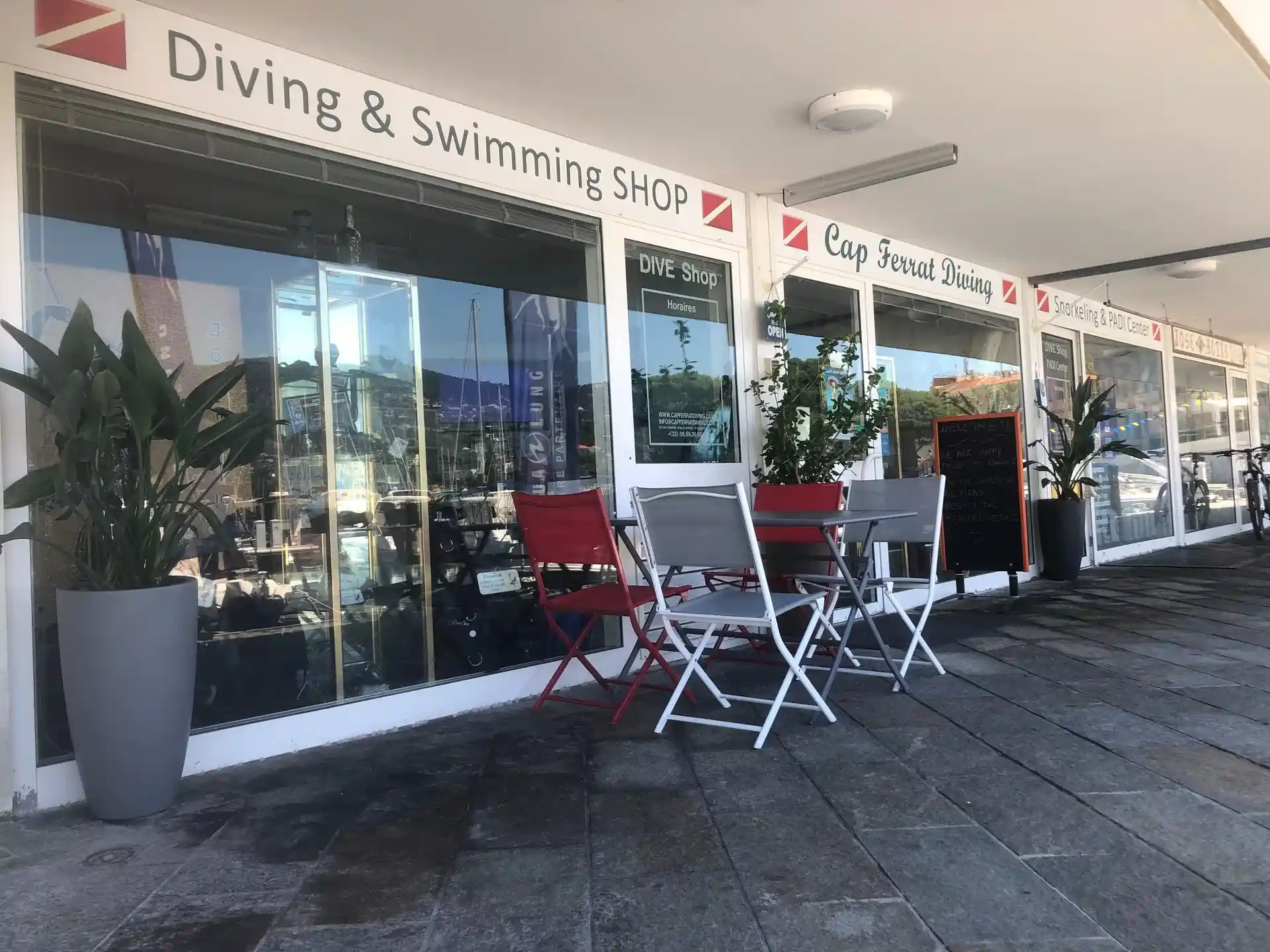 Dive shop photo