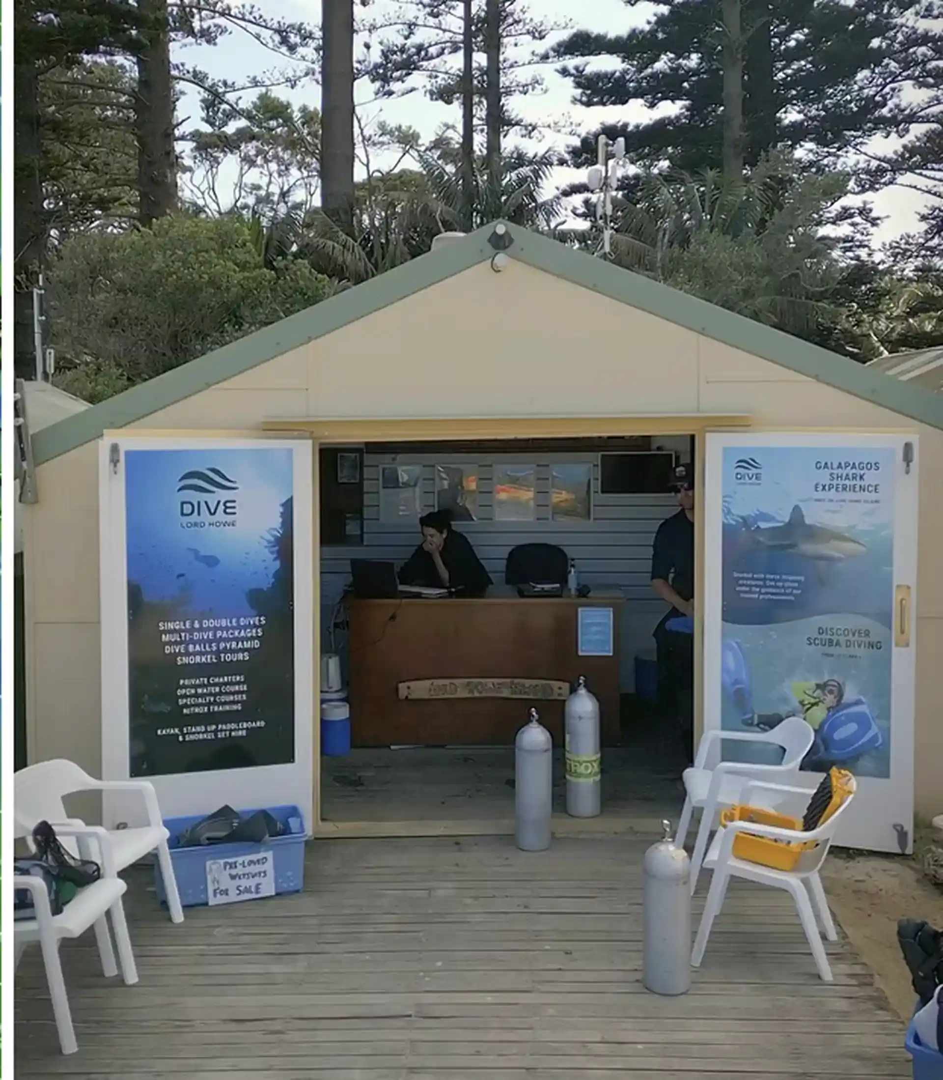 Dive shop photo