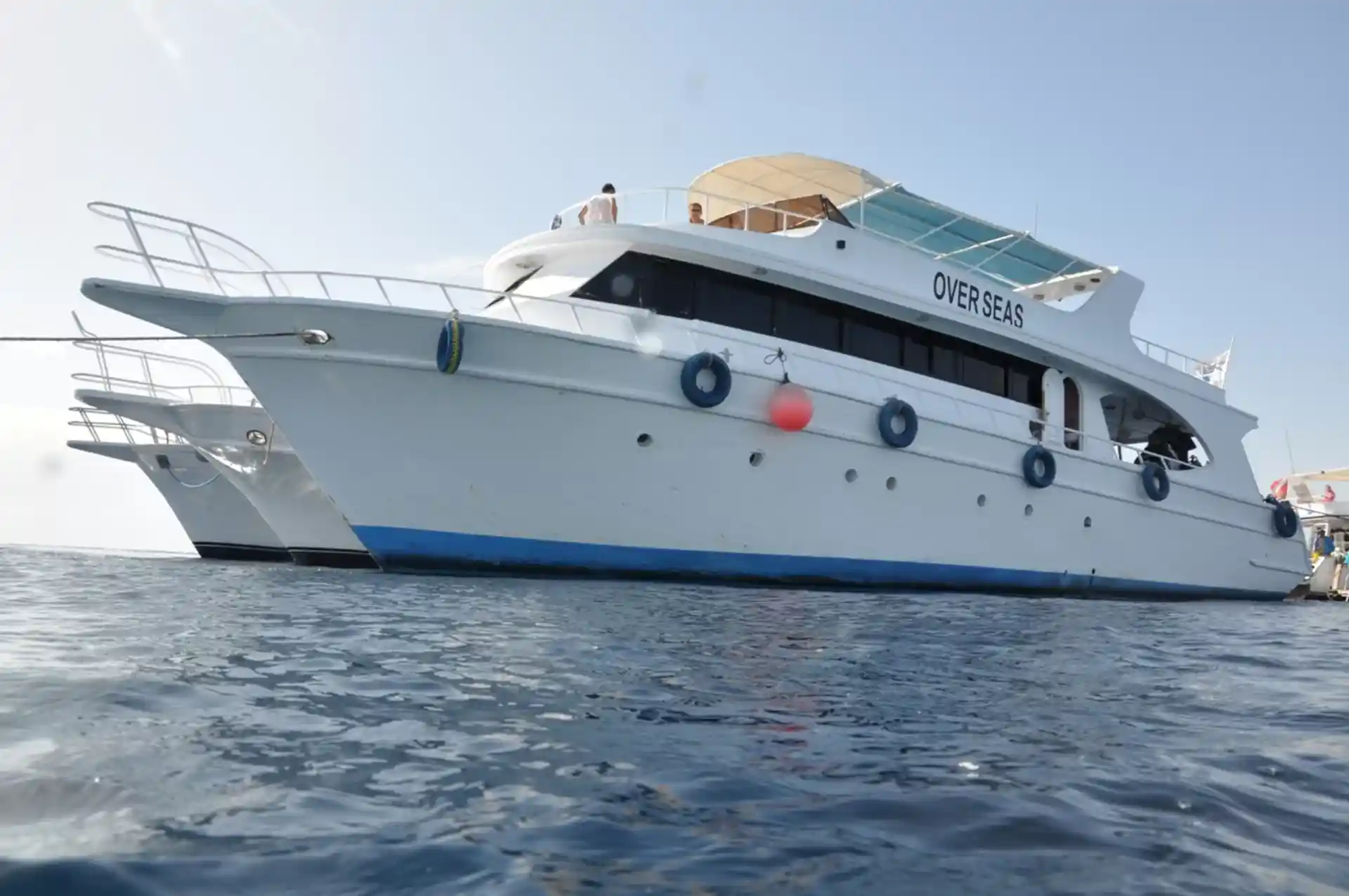 Comfortable boats with friendly and experienced crew