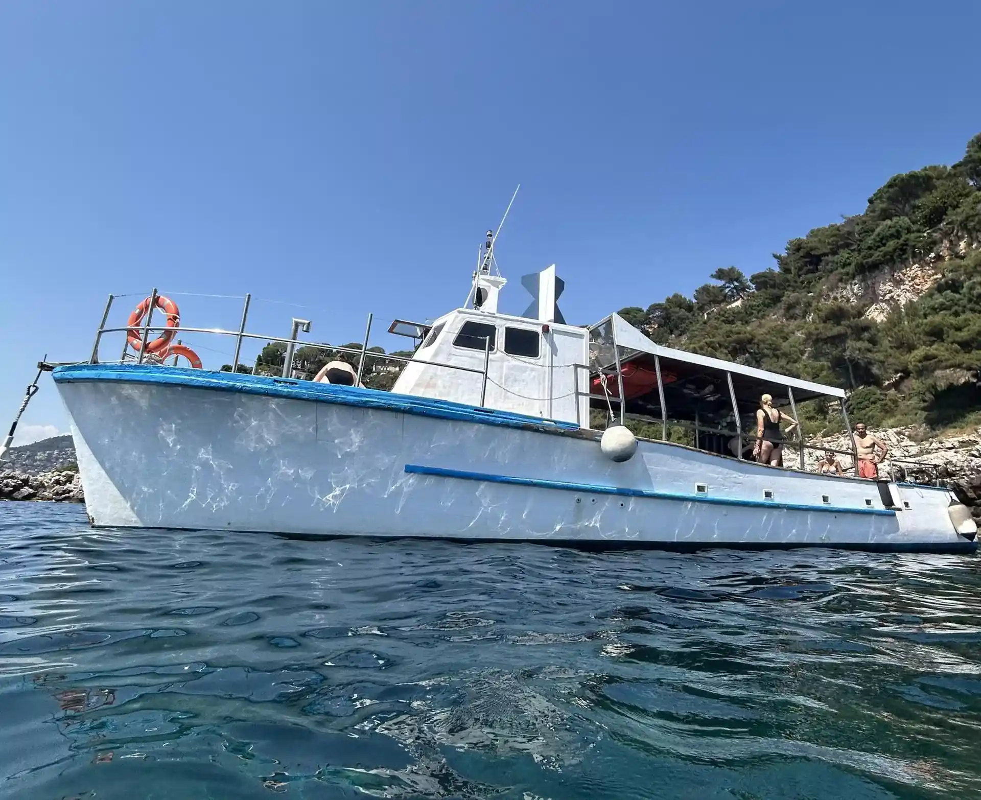 Foto de la tienda de buceo