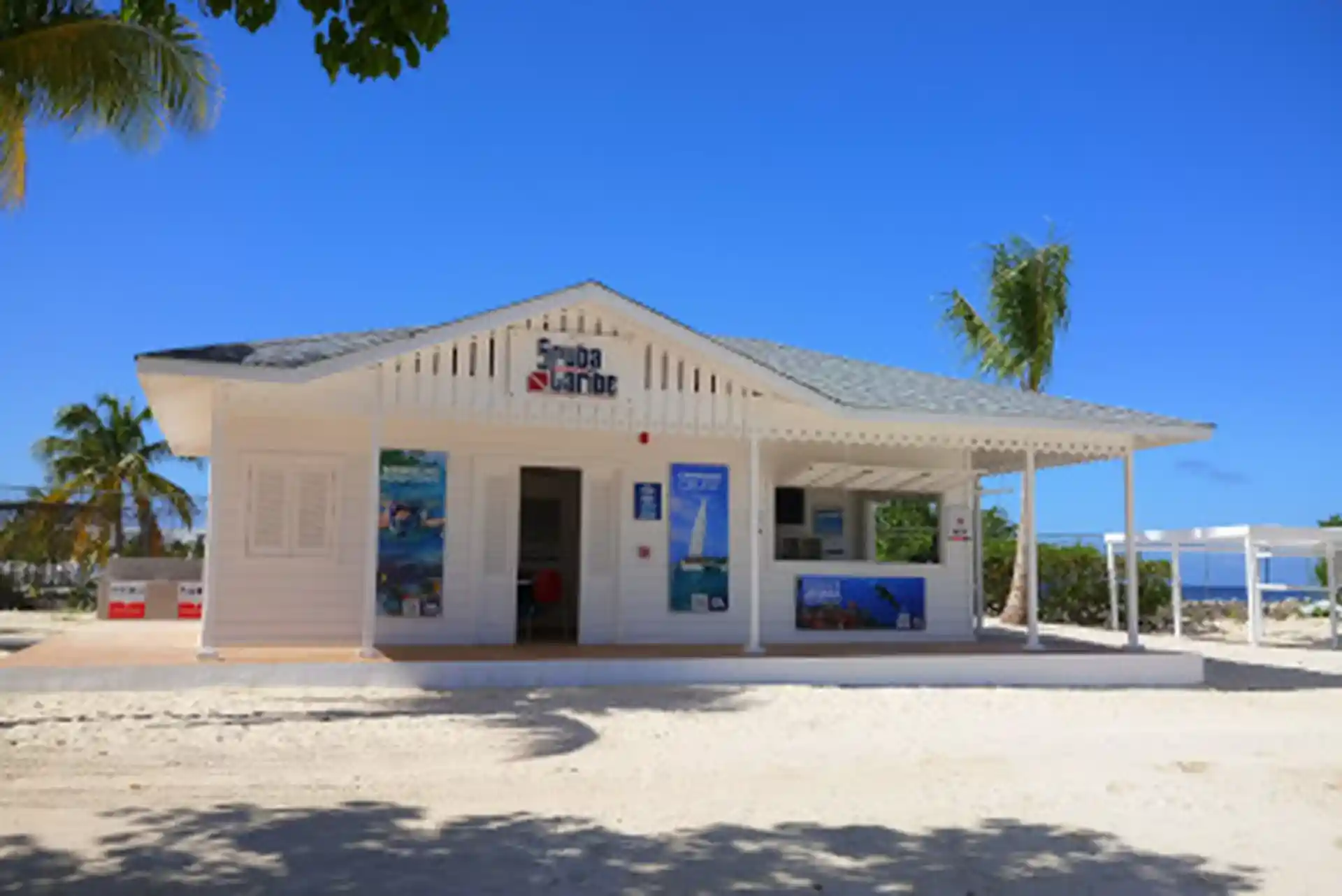 Foto de la tienda de buceo
