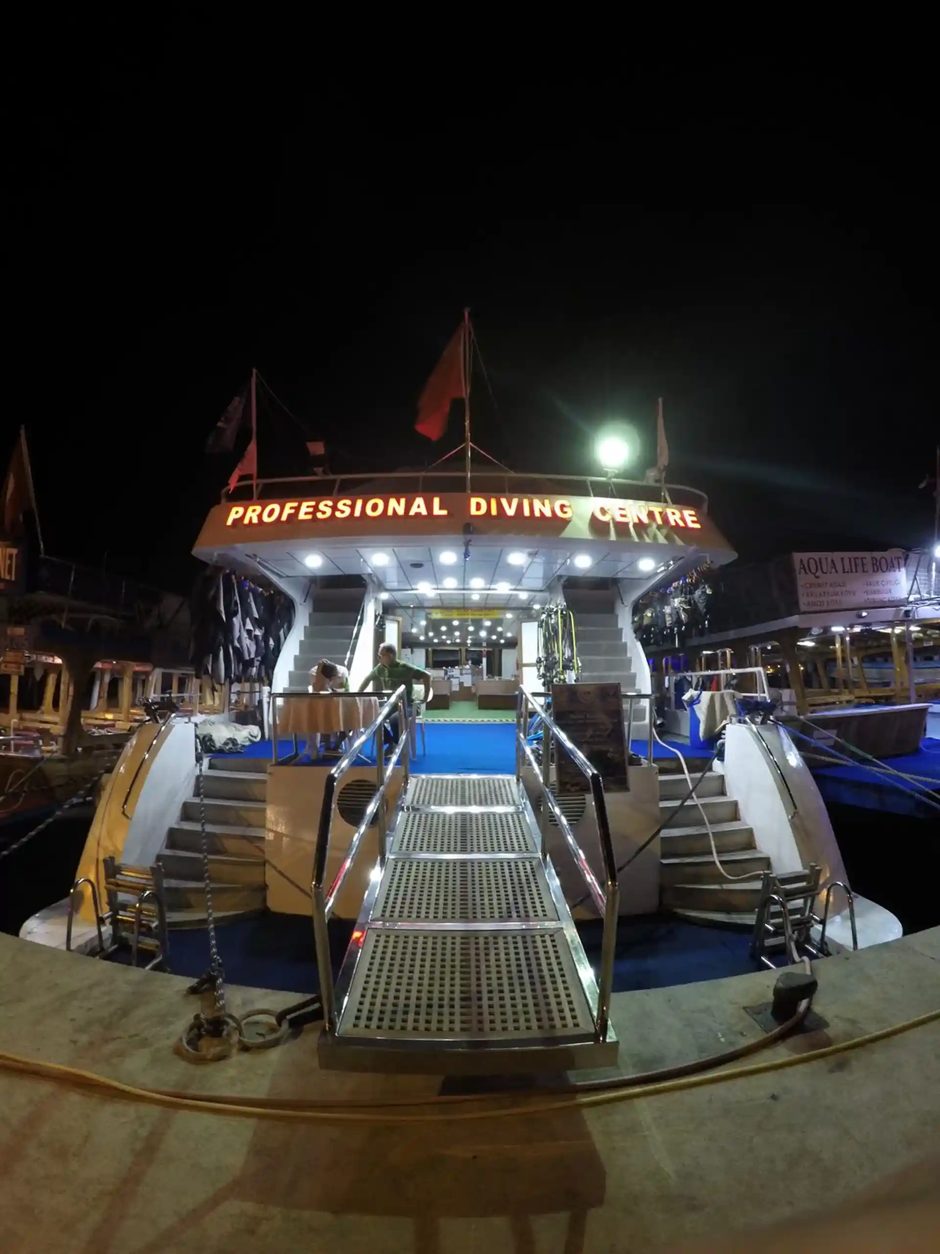 Dive shop photo