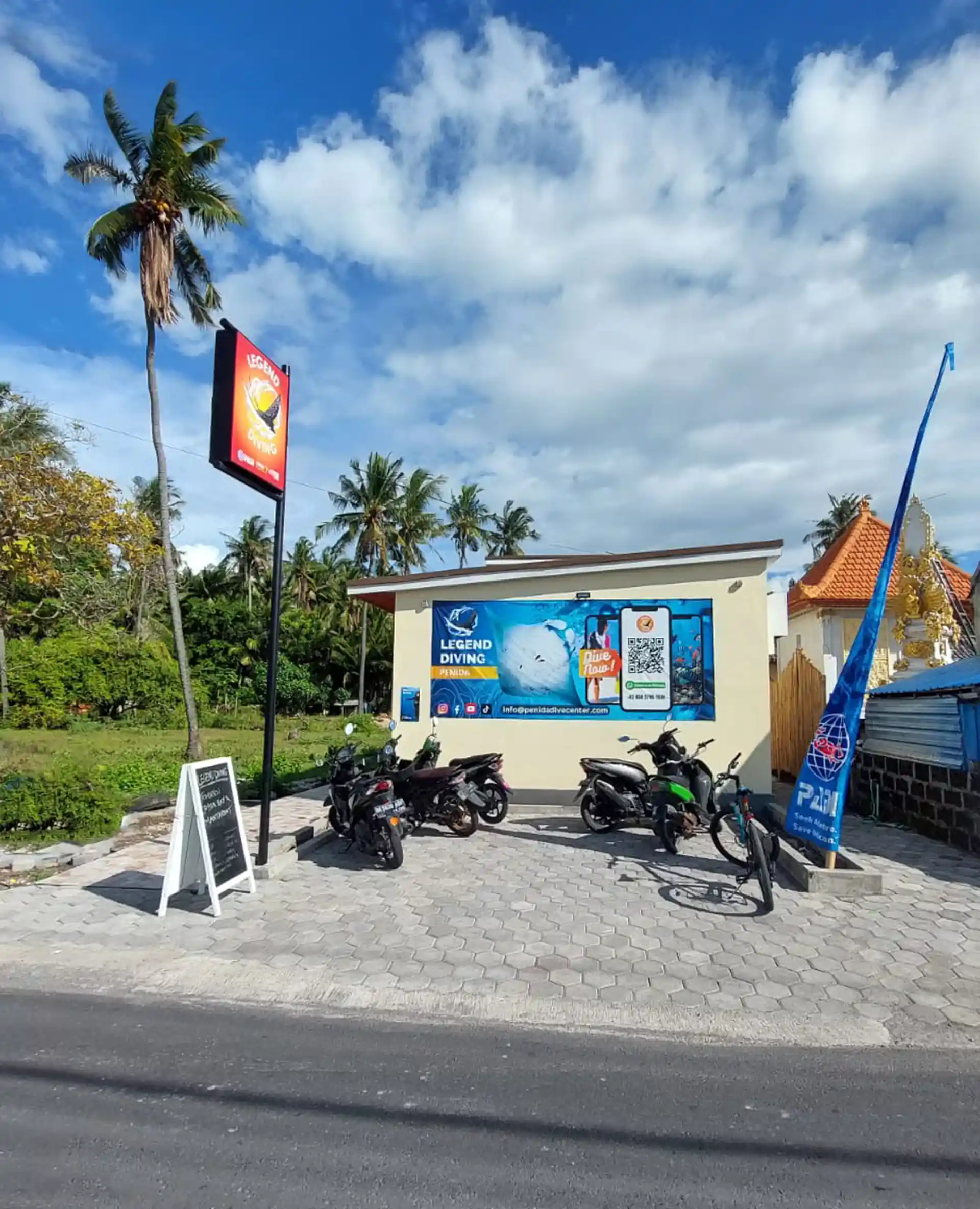 Foto de la tienda de buceo